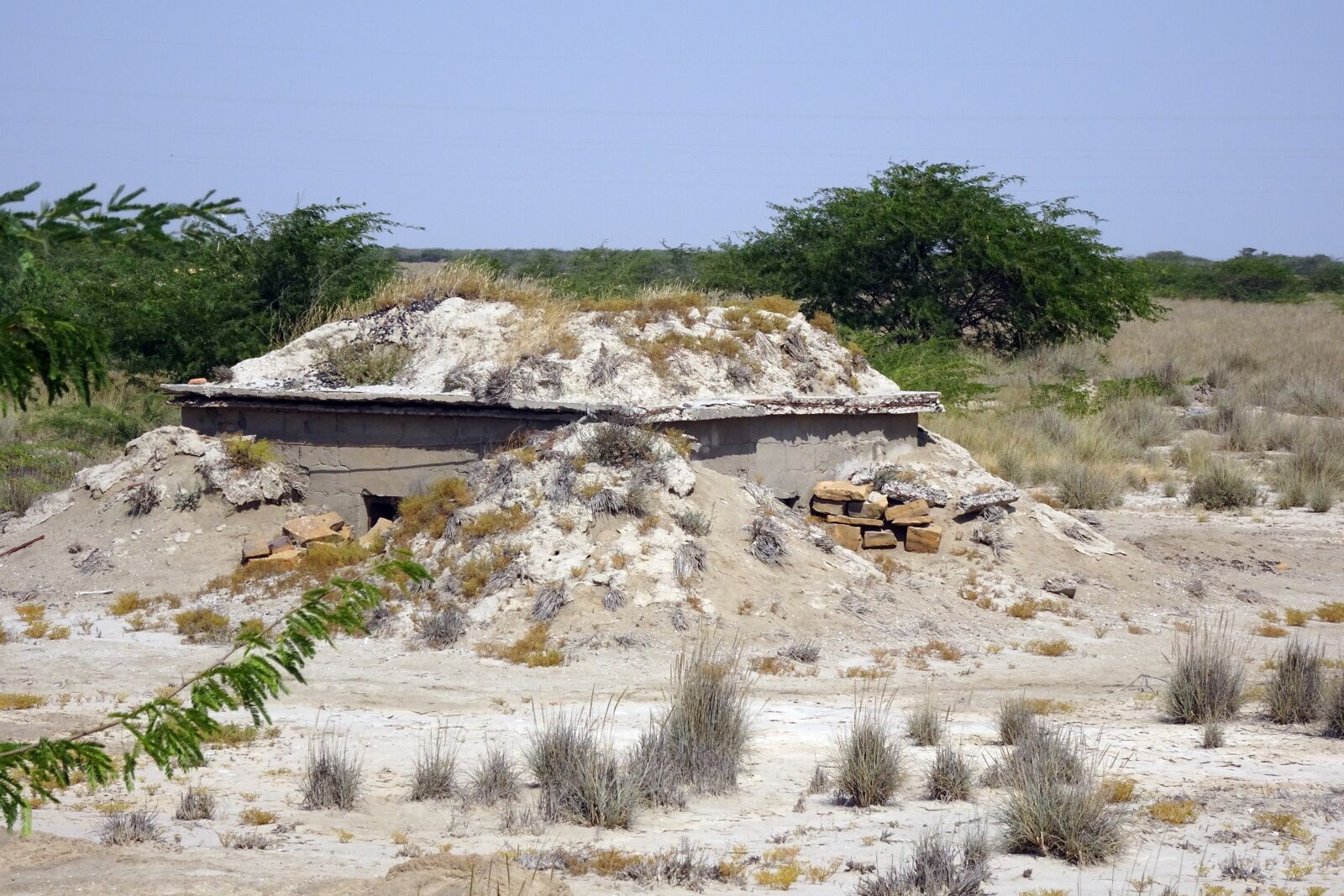 Sony Cyber-shot DSC-HX90V sample photo. Bunker, military, war photography