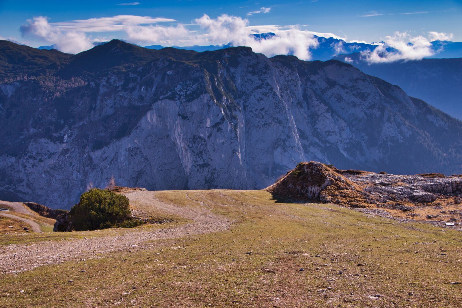 Canon EOS 700D (EOS Rebel T5i / EOS Kiss X7i) sample photo. Landscape, mountains, stone photography
