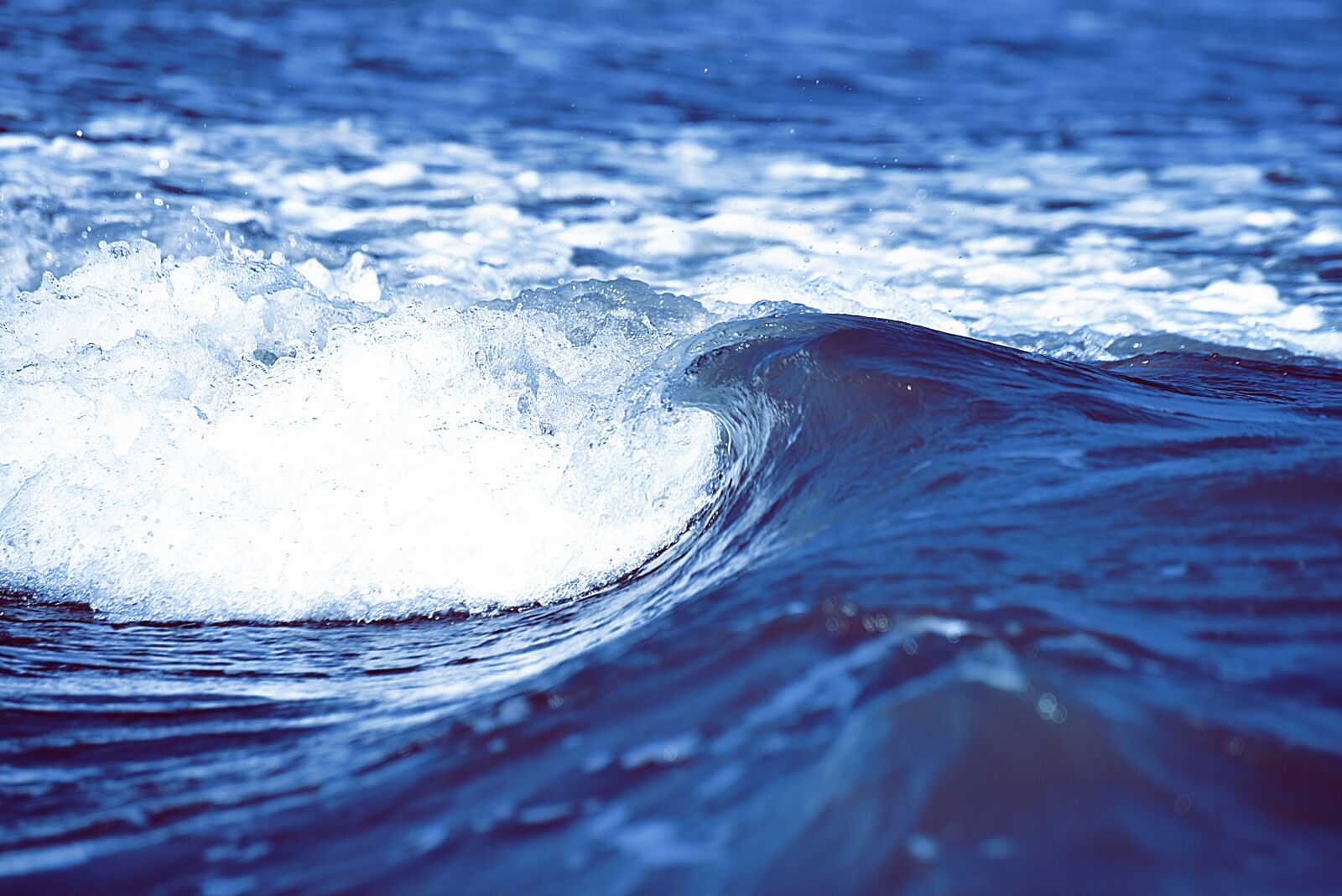 Nikon D750 sample photo. Sea, blue, wave photography