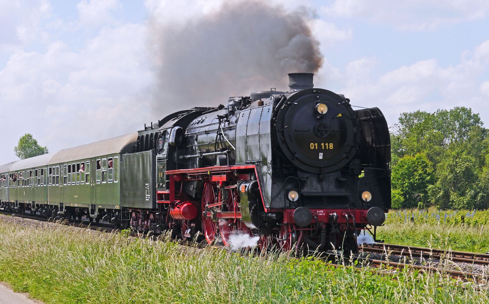 Panasonic Lumix DMC-GH3 sample photo. Steam locomotive, full steam photography