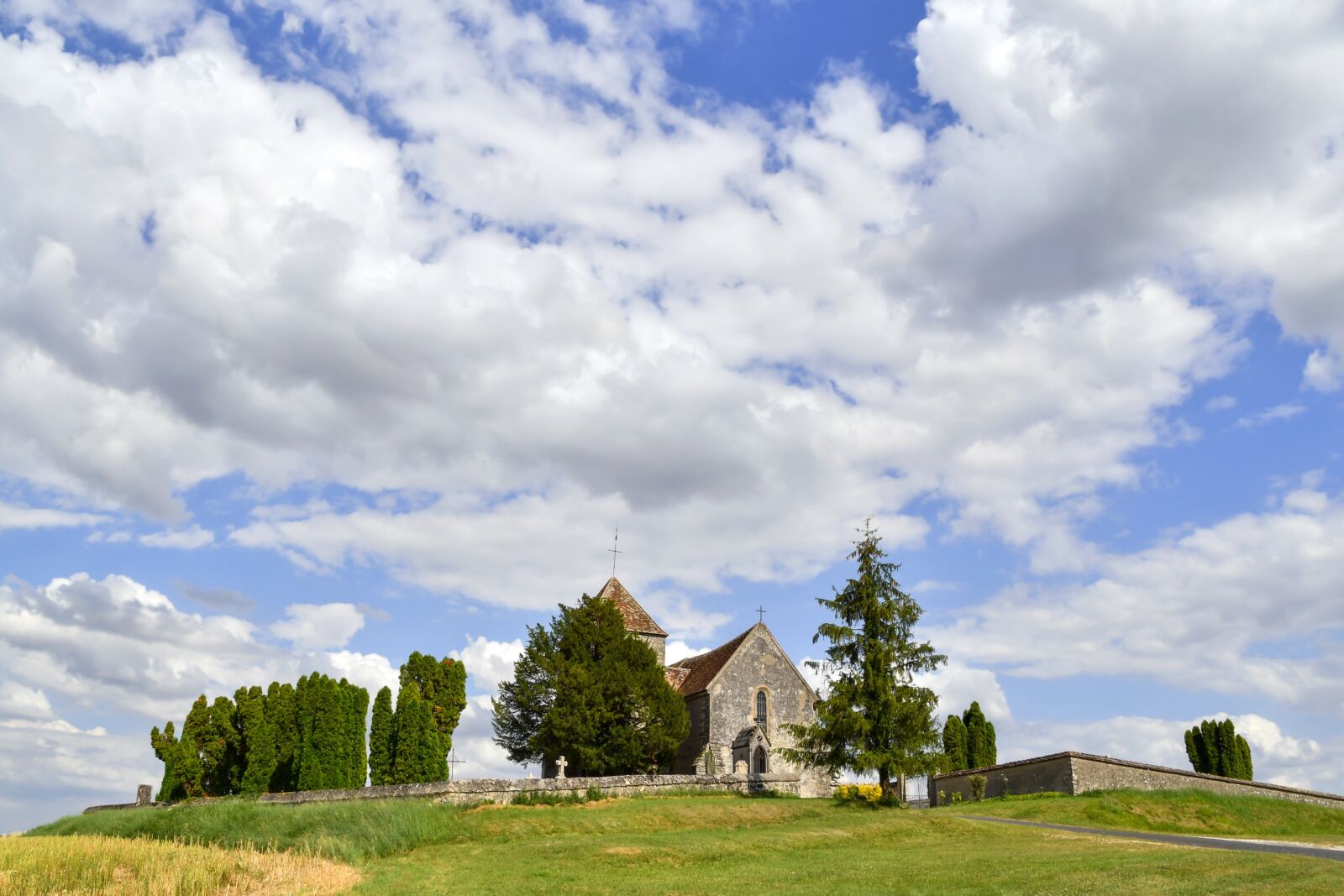 Nikon D500 sample photo. Landscape, church, fields photography