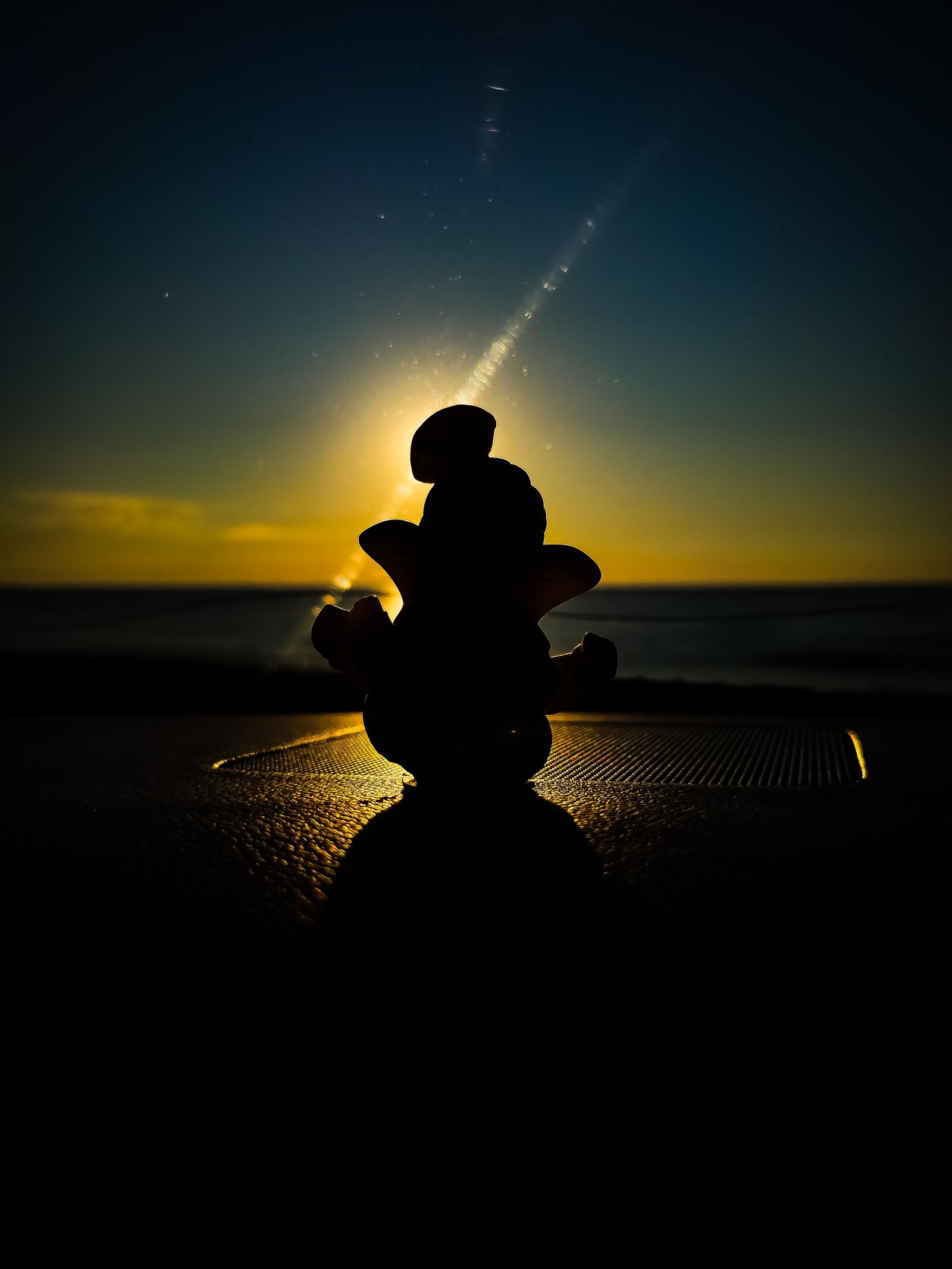Realme XT sample photo. Silhouette, dark, god photography