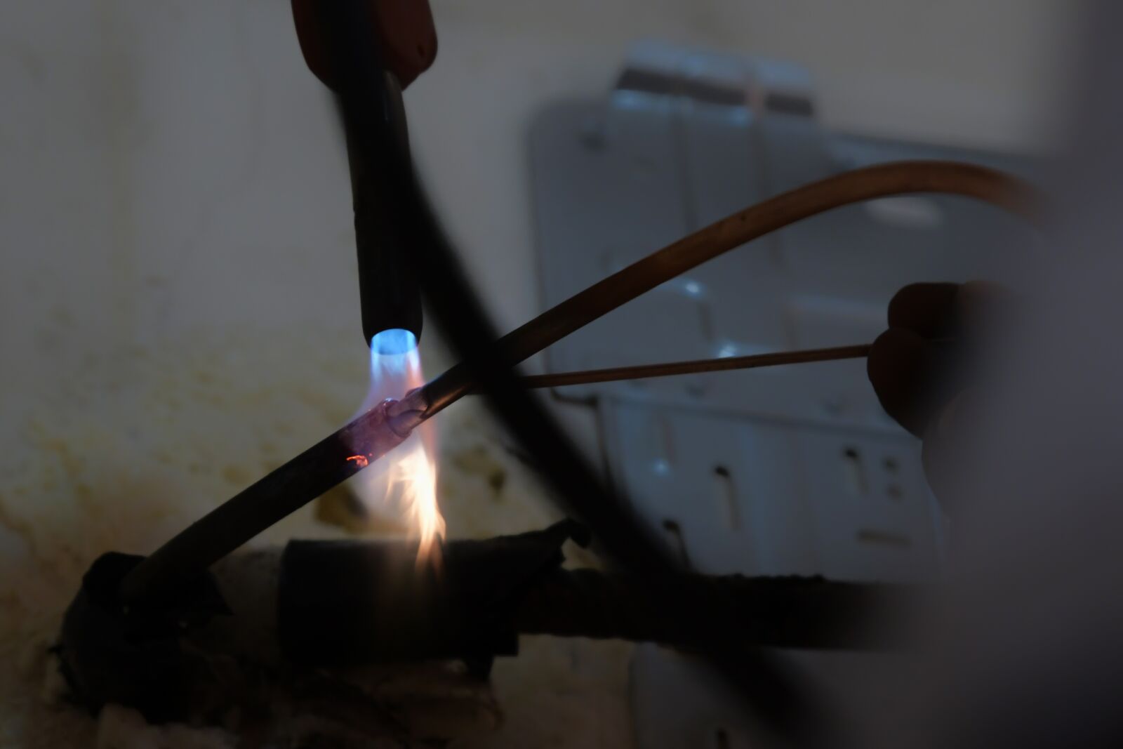 Nikon D500 sample photo. Ac repair, copper welding photography