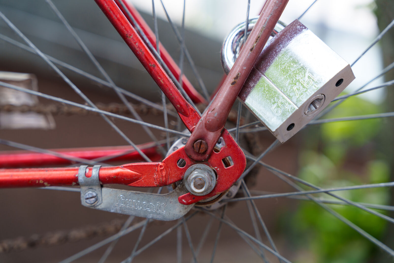 Sony a7R V sample photo. Clever bicycle lock photography