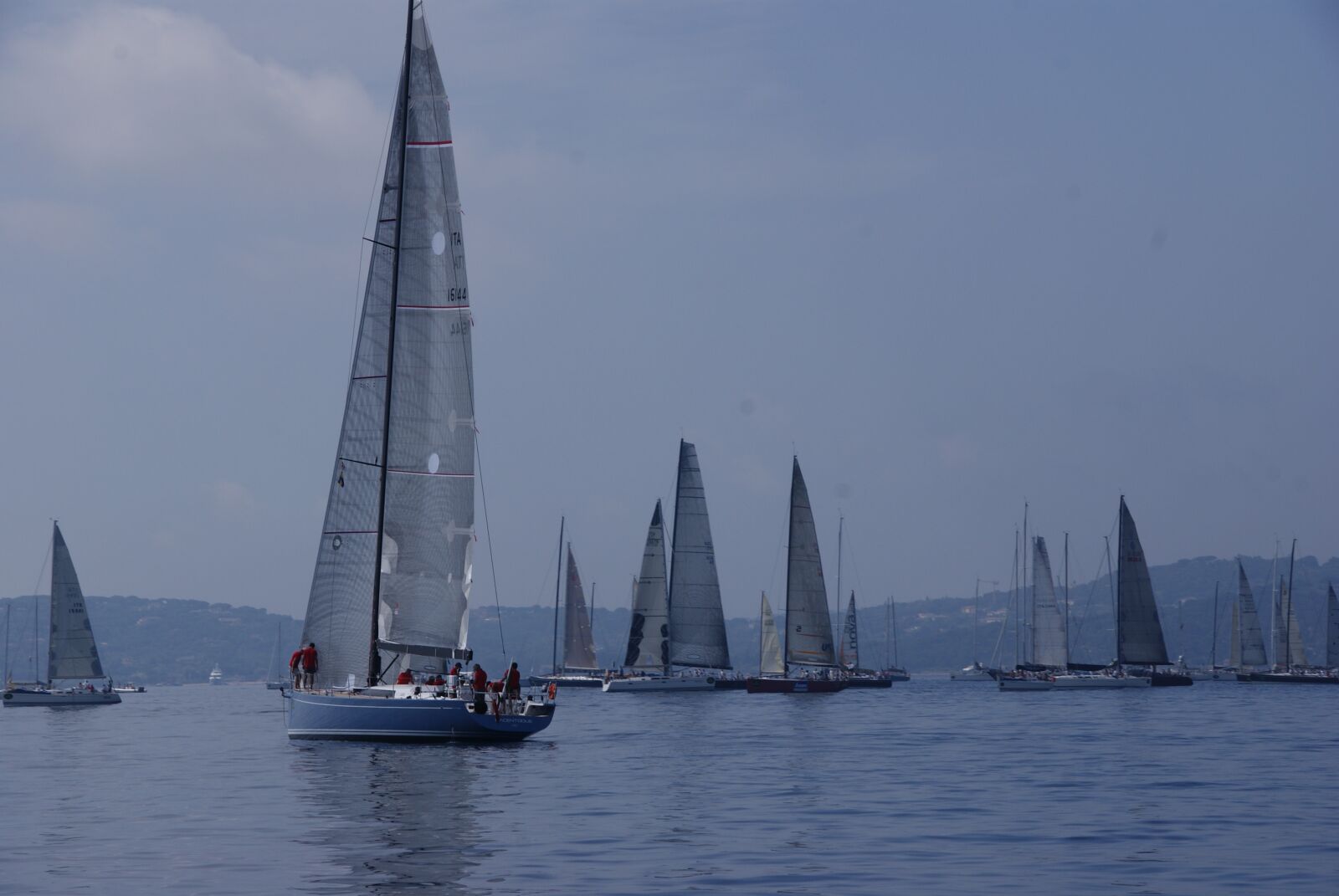 Sony Alpha DSLR-A300 sample photo. Sailboats, water, boat photography