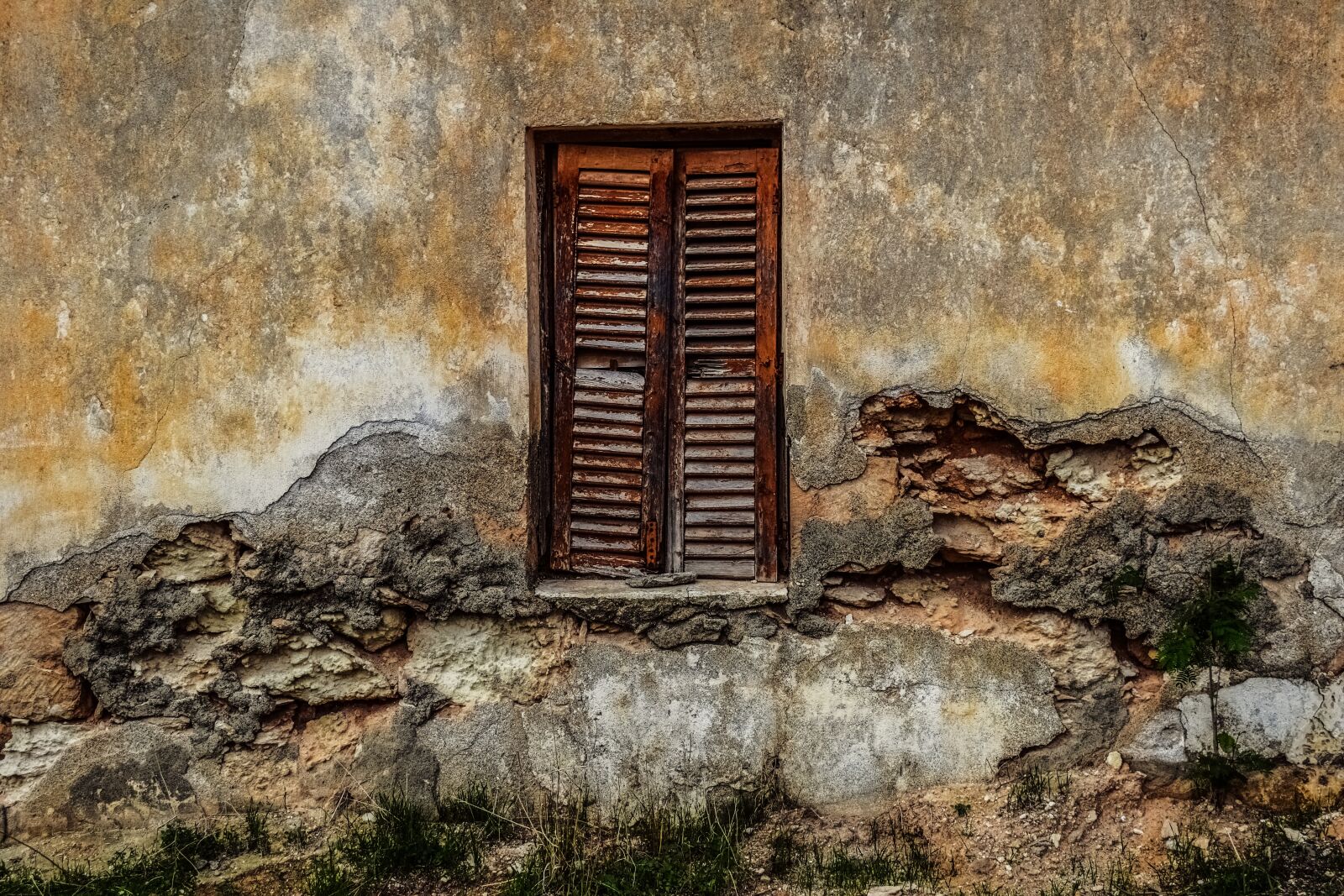 Nikon D3300 sample photo. Old house, abandoned, wall photography