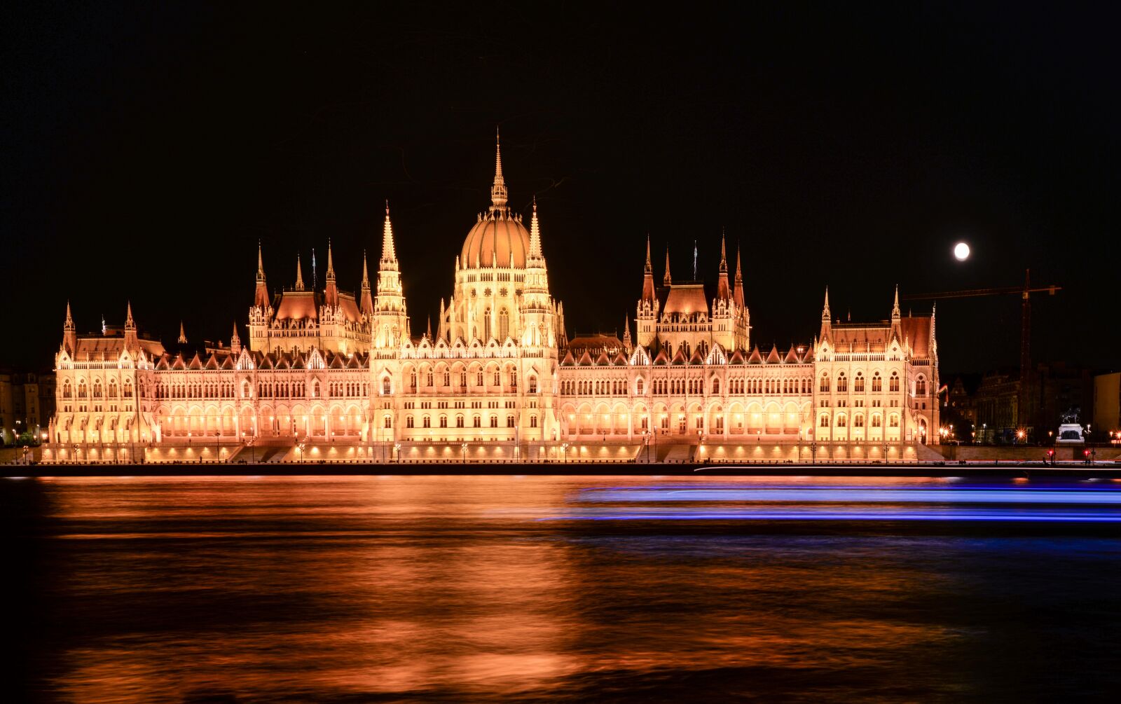 Nikon D610 sample photo. Budapest, parliament, danube photography