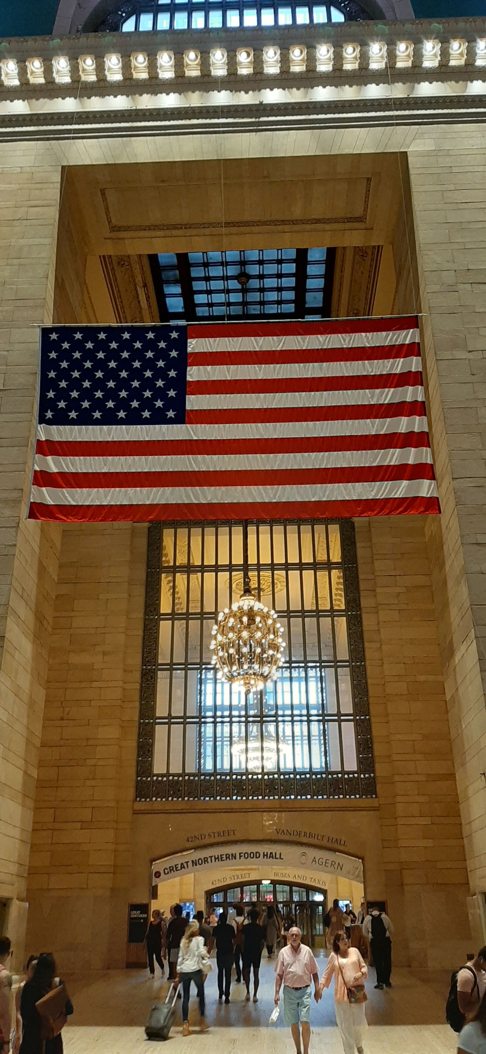 Samsung Galaxy A50 sample photo. Usa, central, station photography