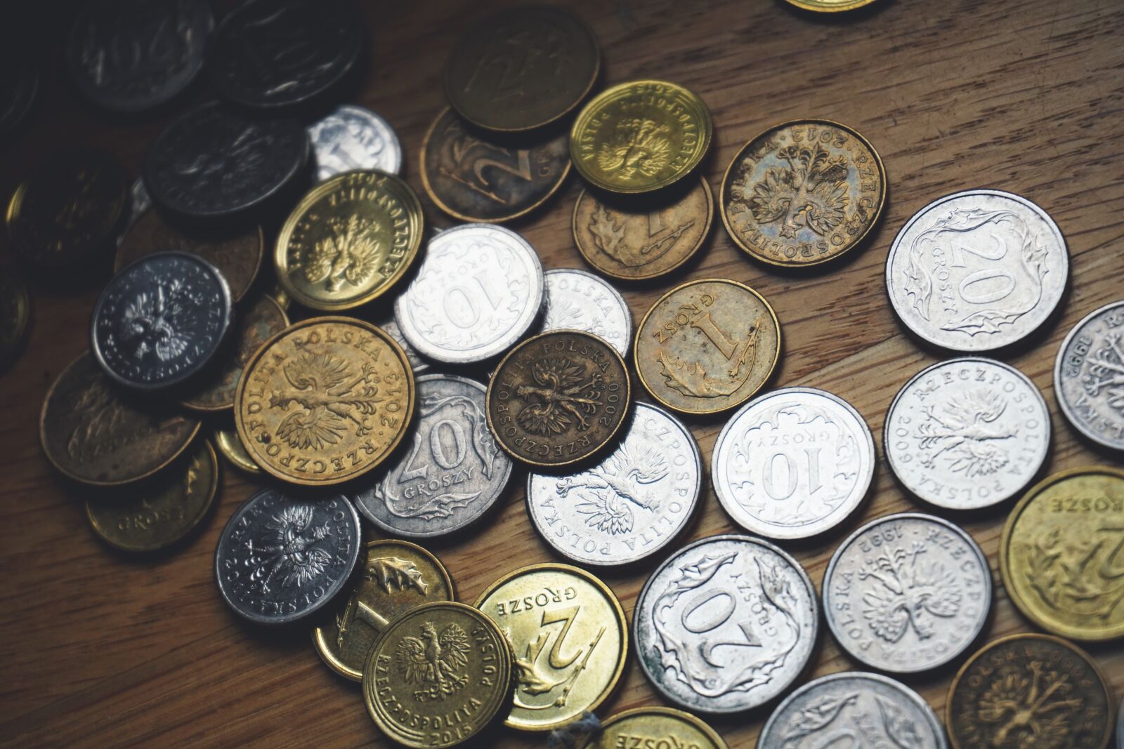 Sony a6000 sample photo. Coins, money, pay photography