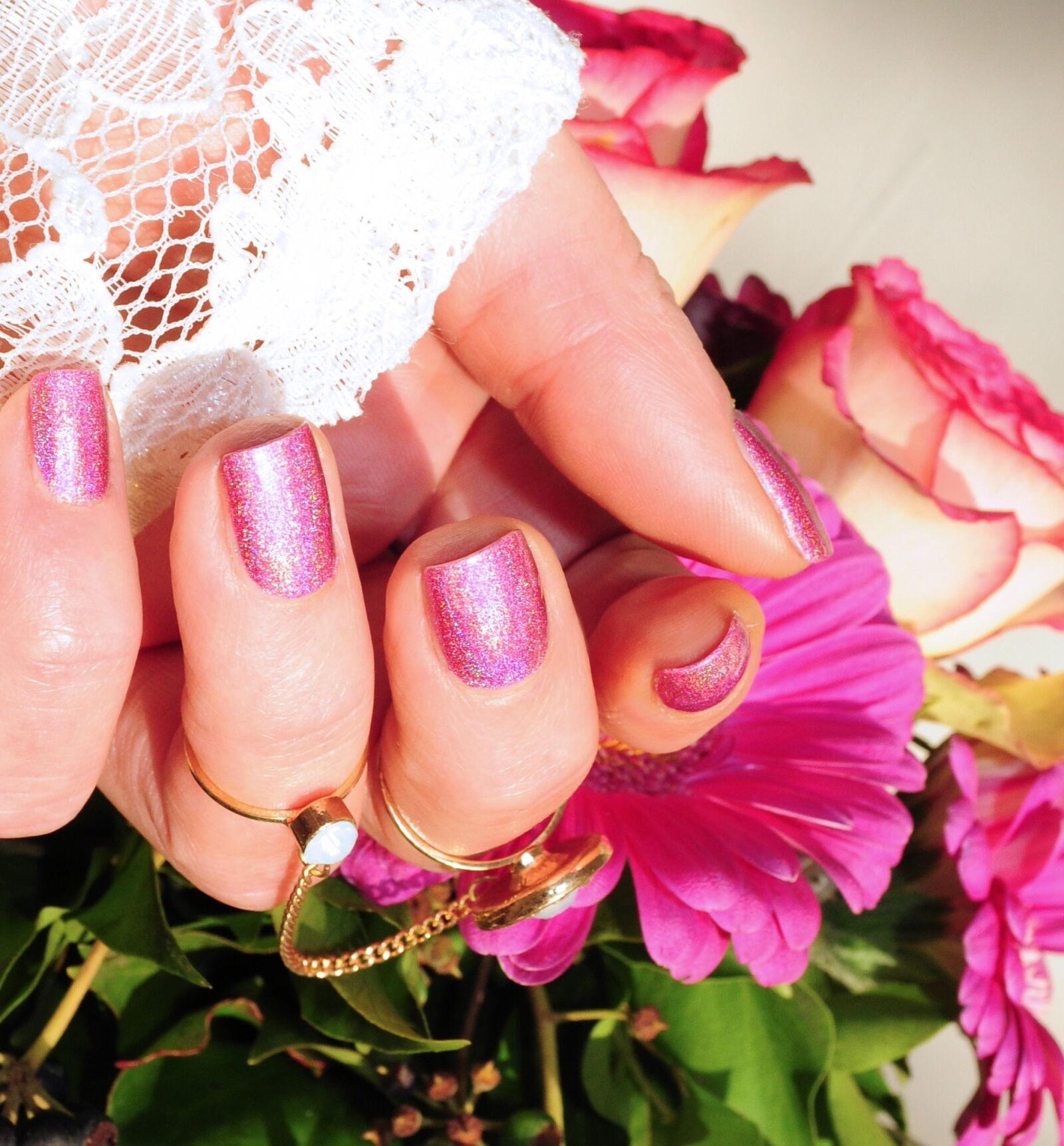 Nikon D90 sample photo. Nail varnish, beauty, fingernails photography
