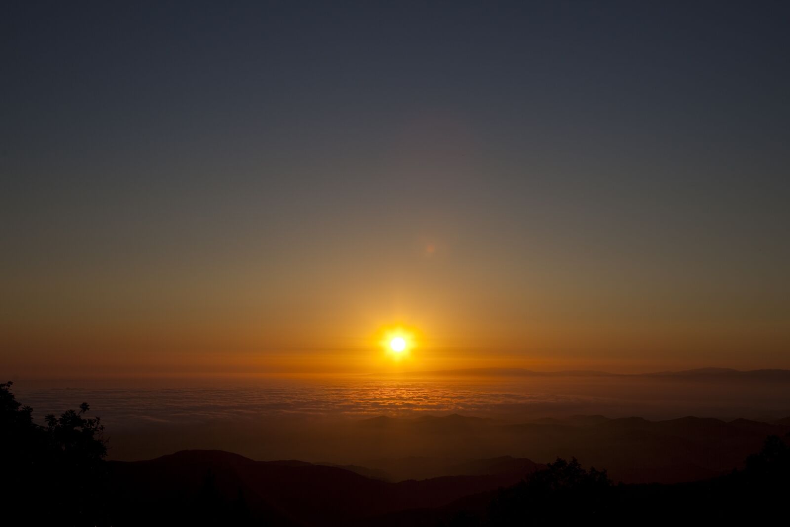Canon EOS 5D Mark II sample photo. Sunset, sky, dusk photography