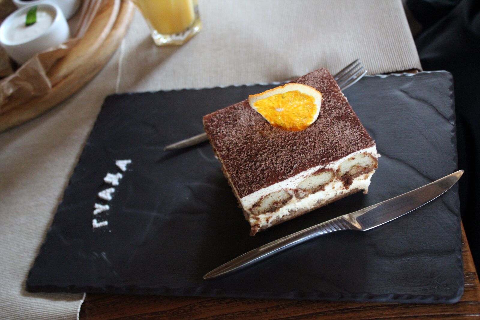 Canon EOS 600D (Rebel EOS T3i / EOS Kiss X5) sample photo. Food, dessert, epicurean photography