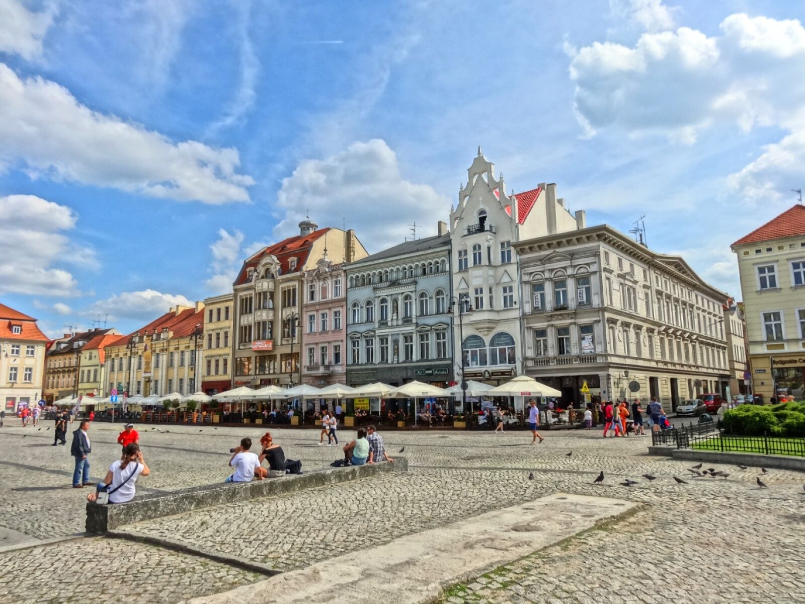 Sony Cyber-shot DSC-HX20V sample photo. Market square, bydgoszcz, facades photography