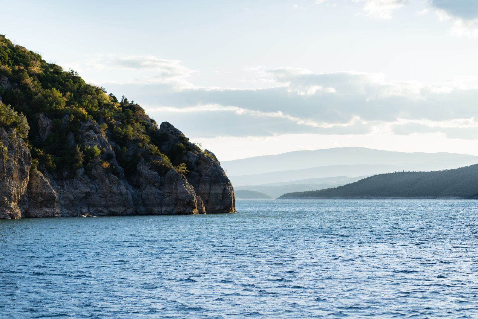 Sony a7 II + Sony FE 85mm F1.8 sample photo. Samsun, turkey, dam photography