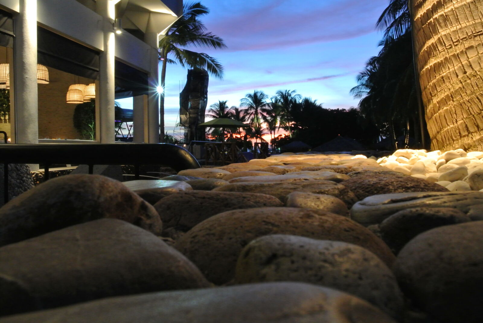 Nikon 1 J1 sample photo. Hotel photography