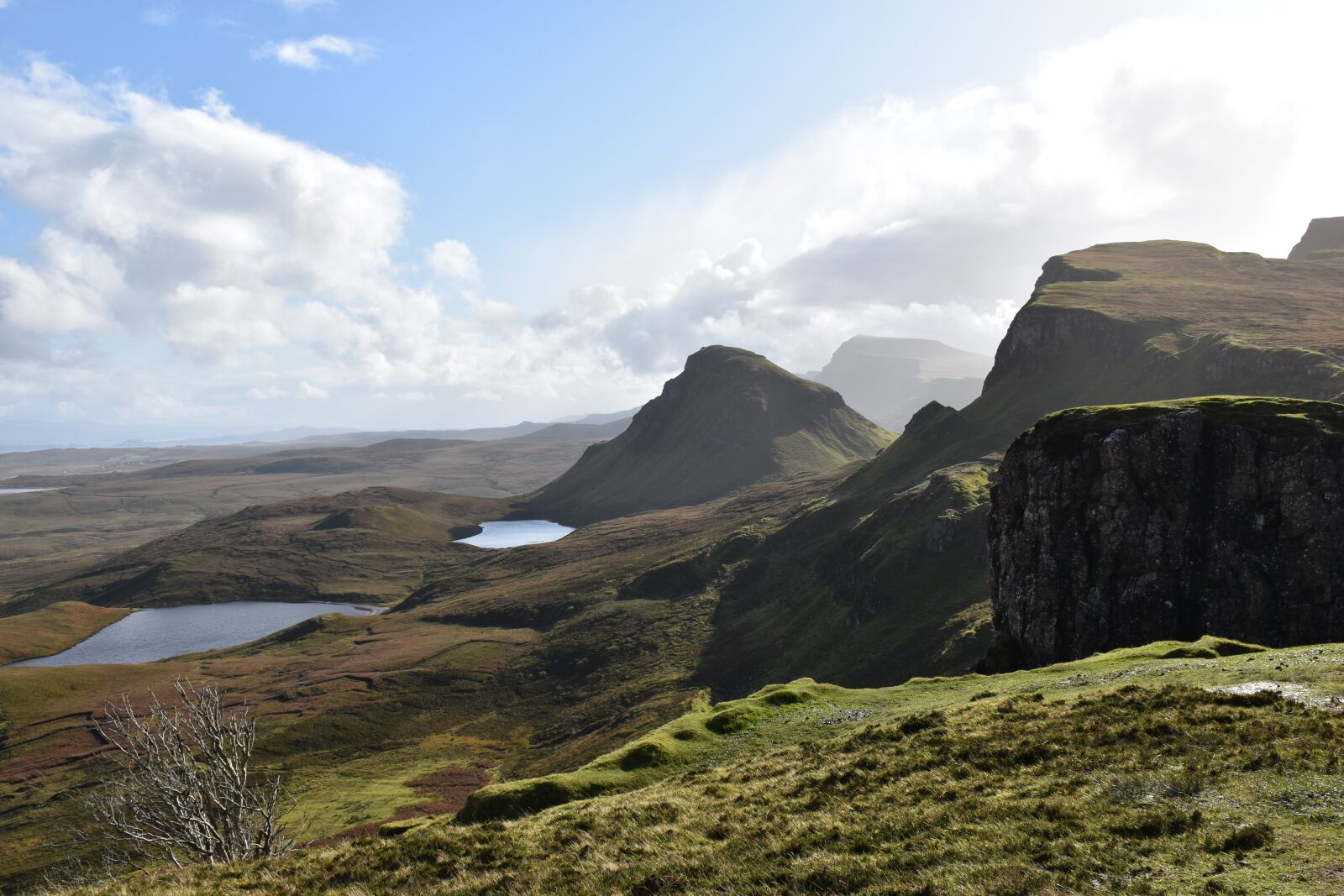 Nikon D5600 sample photo. Landscape, quiraing, cliff photography