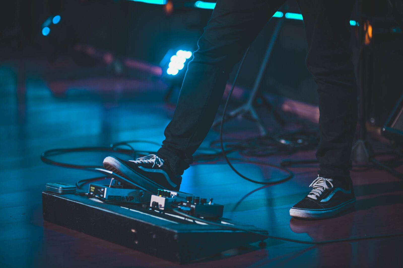 Canon EOS 6D sample photo. Footswitch, guitar, musi photography