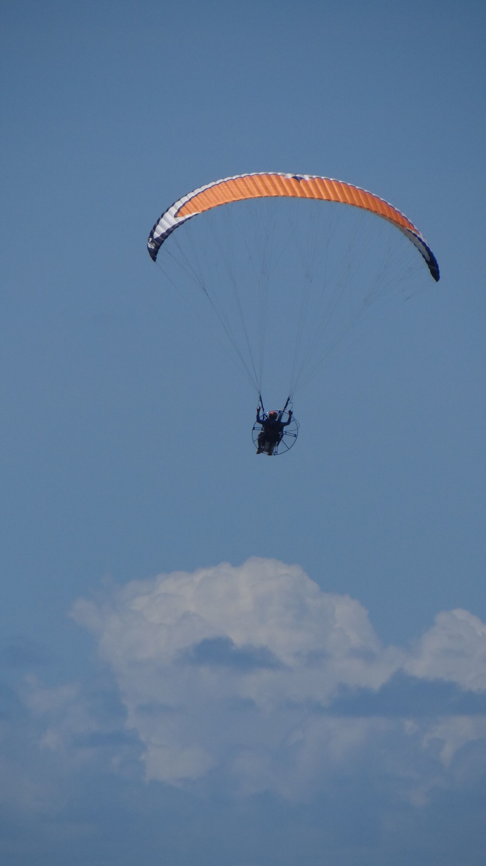 Sony DSC-HX200V sample photo. Jump, parachute, emotion photography