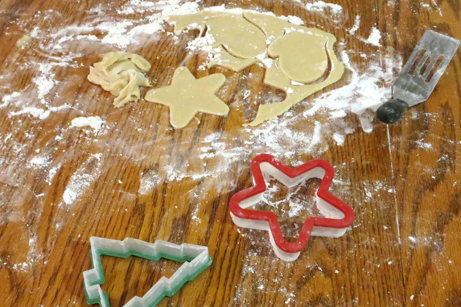 Canon PowerShot SX260 HS sample photo. Christmas cookies, cooking, culinary photography