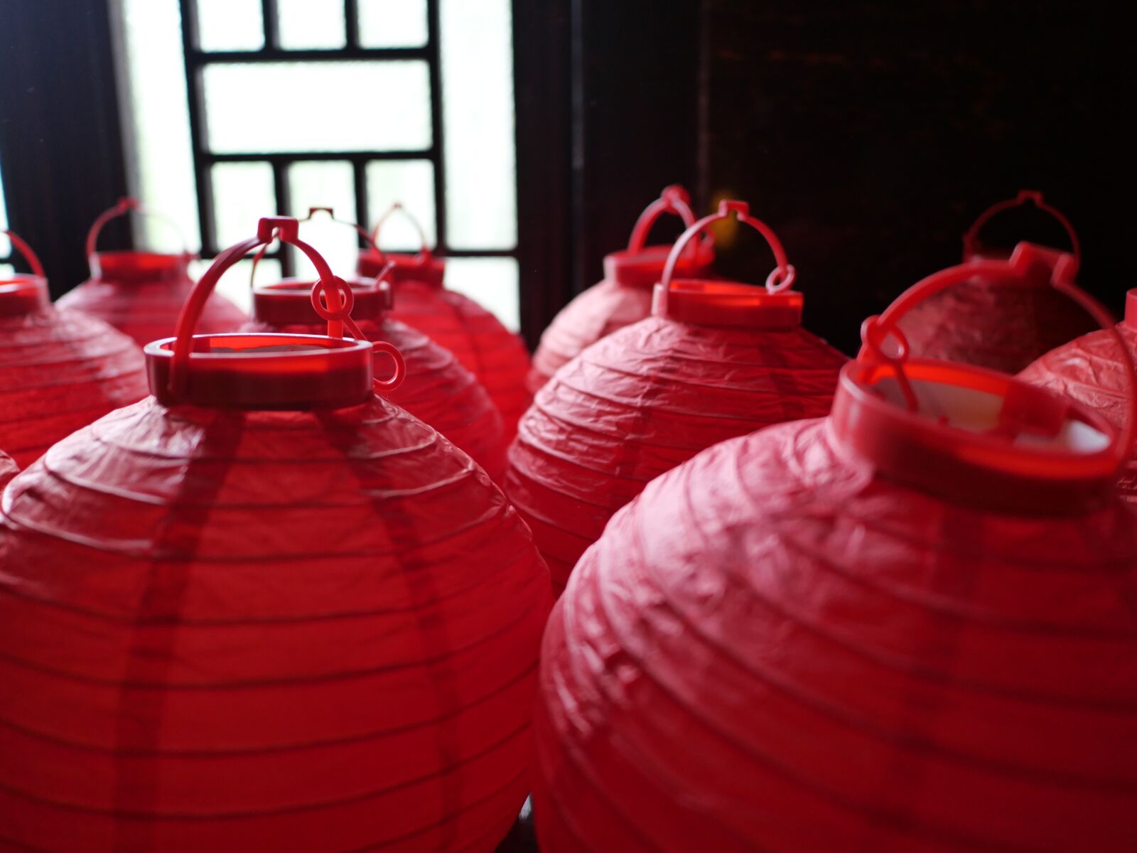 Panasonic DC-GX7MK3 sample photo. Lantern, red, china photography
