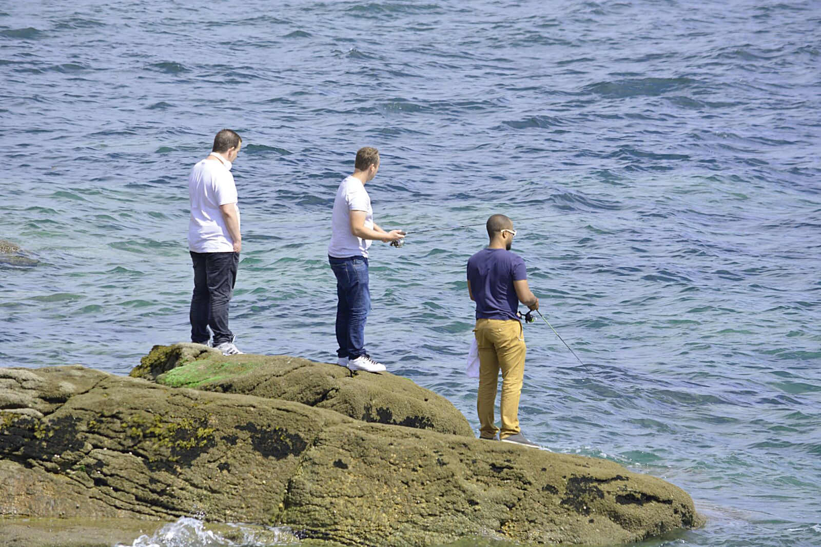 Nikon D5200 sample photo. Fishing, fishermen, friends photography