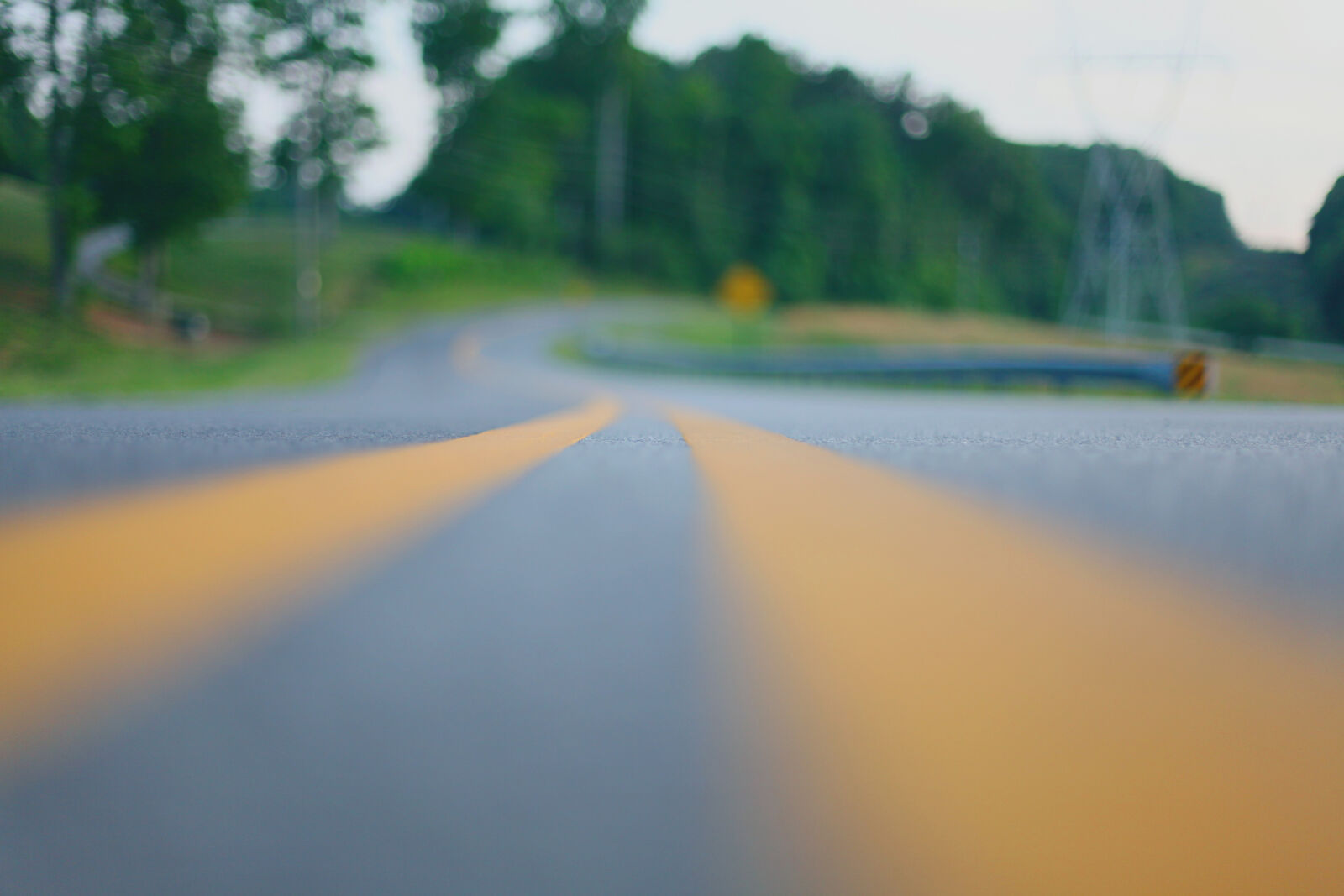 Canon EOS 5D Mark II sample photo. Adventure, city, road, roadtrip photography