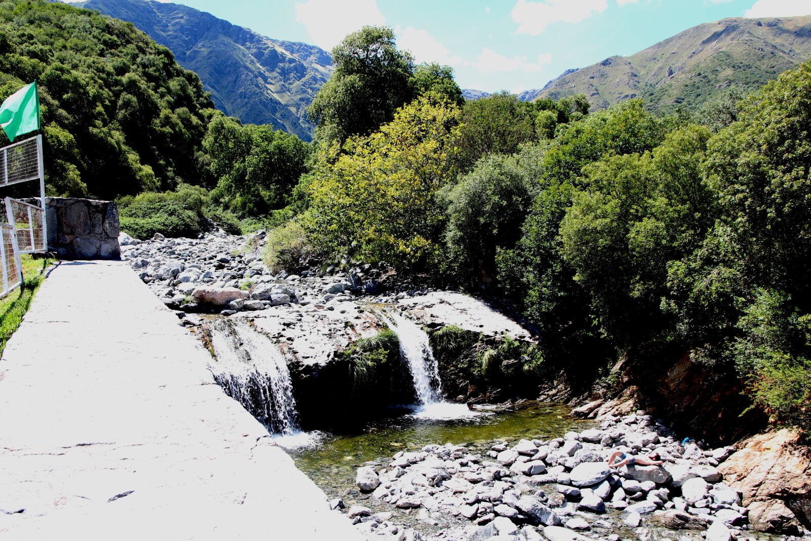 Canon EOS 650D (EOS Rebel T4i / EOS Kiss X6i) sample photo. Landscape, mountain, waterfall photography