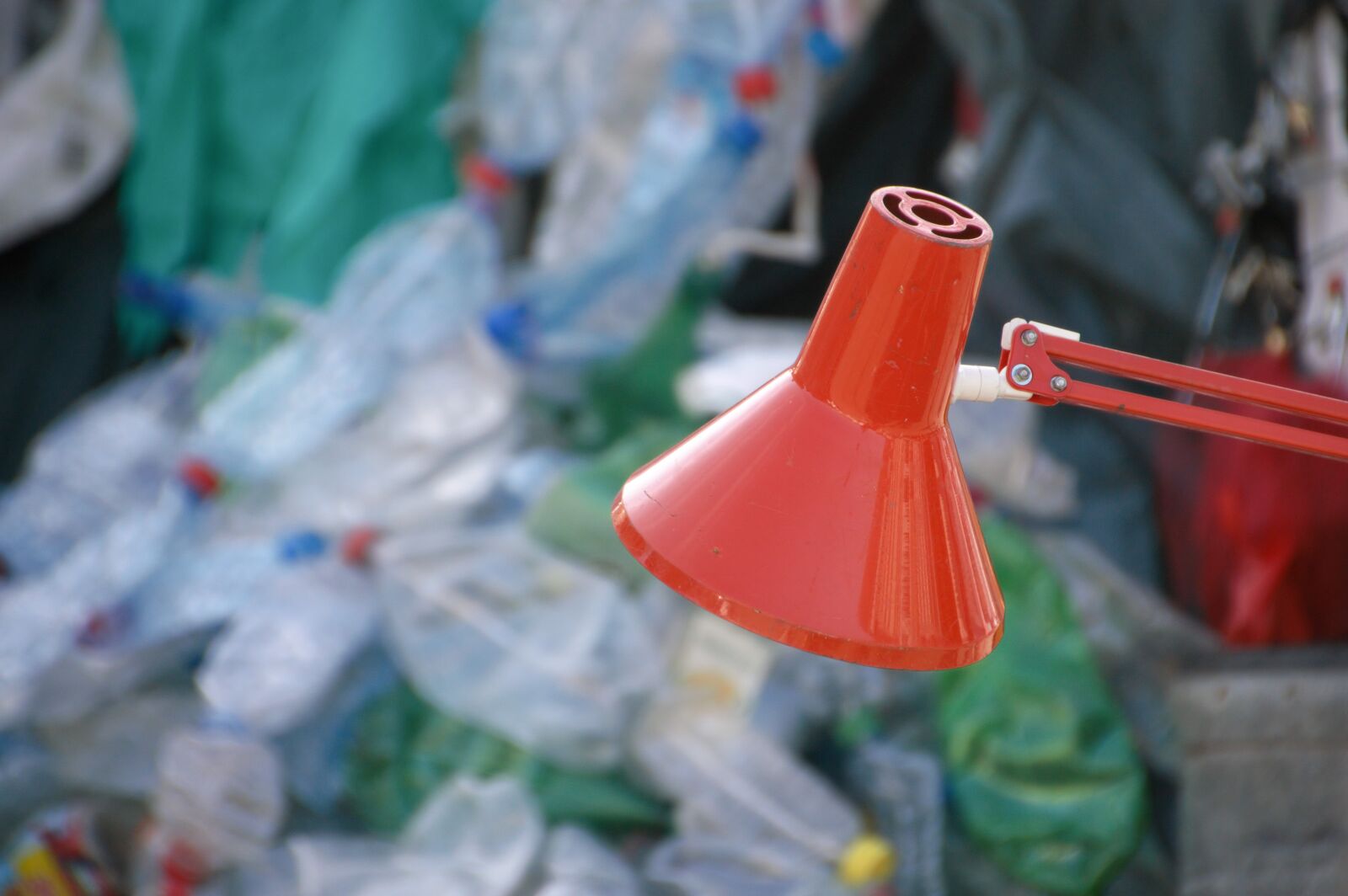 Nikon D3200 sample photo. Plastic, detritus, bulky photography