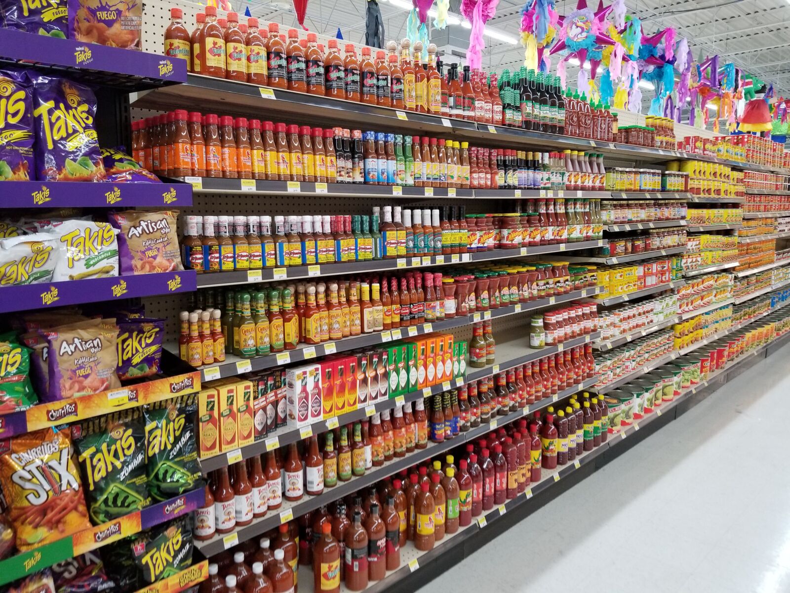 Samsung Galaxy S8 sample photo. Hot sauce, grocery, market photography