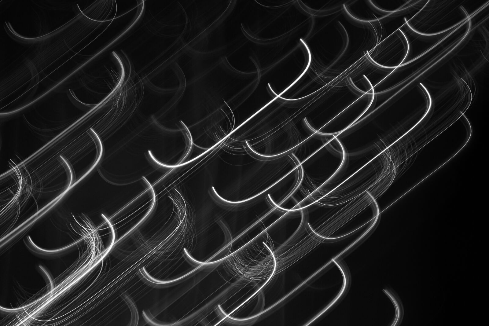 Canon EOS 550D (EOS Rebel T2i / EOS Kiss X4) sample photo. Abstract, monochrome, lines photography