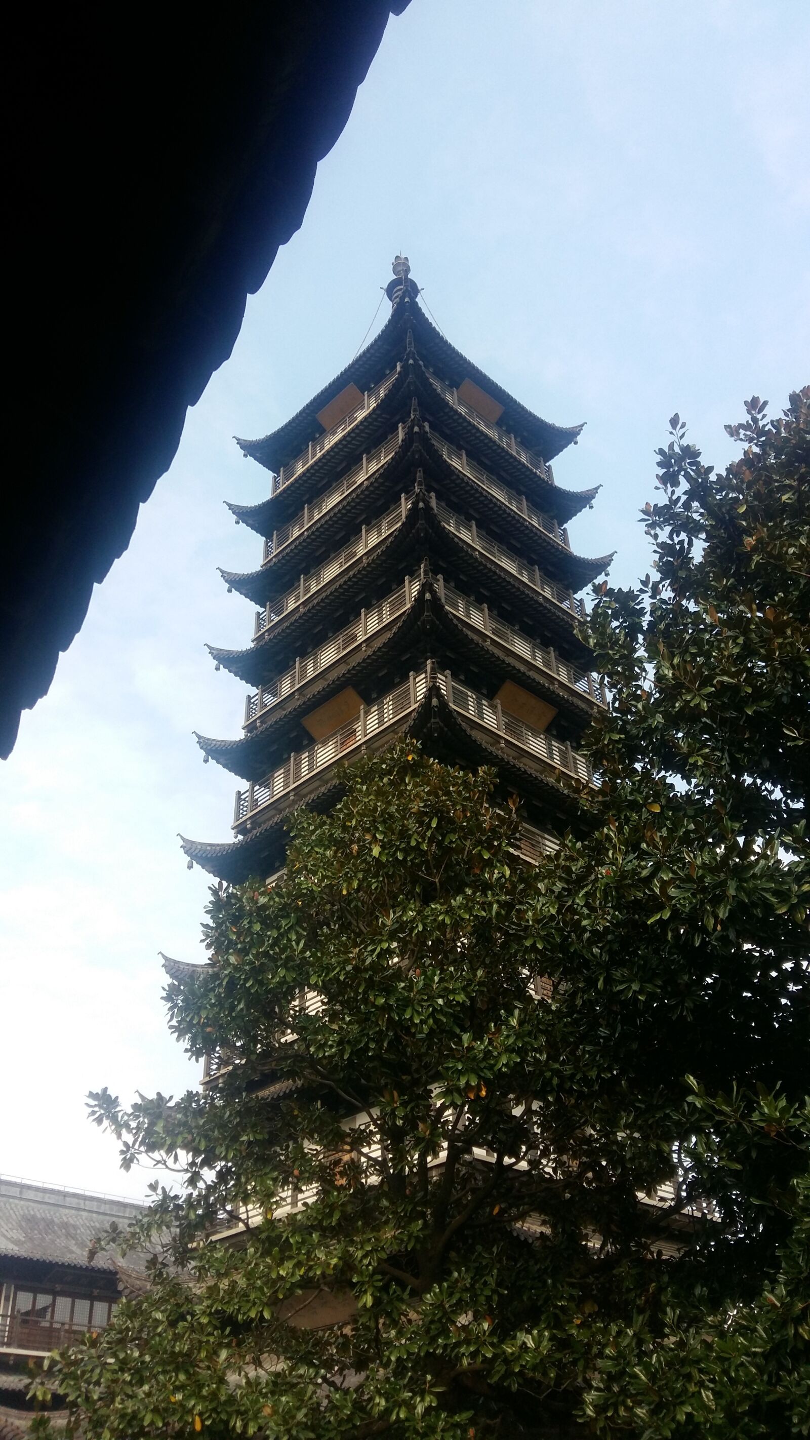 Samsung Galaxy A7 sample photo. Shanghai, temple, zhenru temple photography