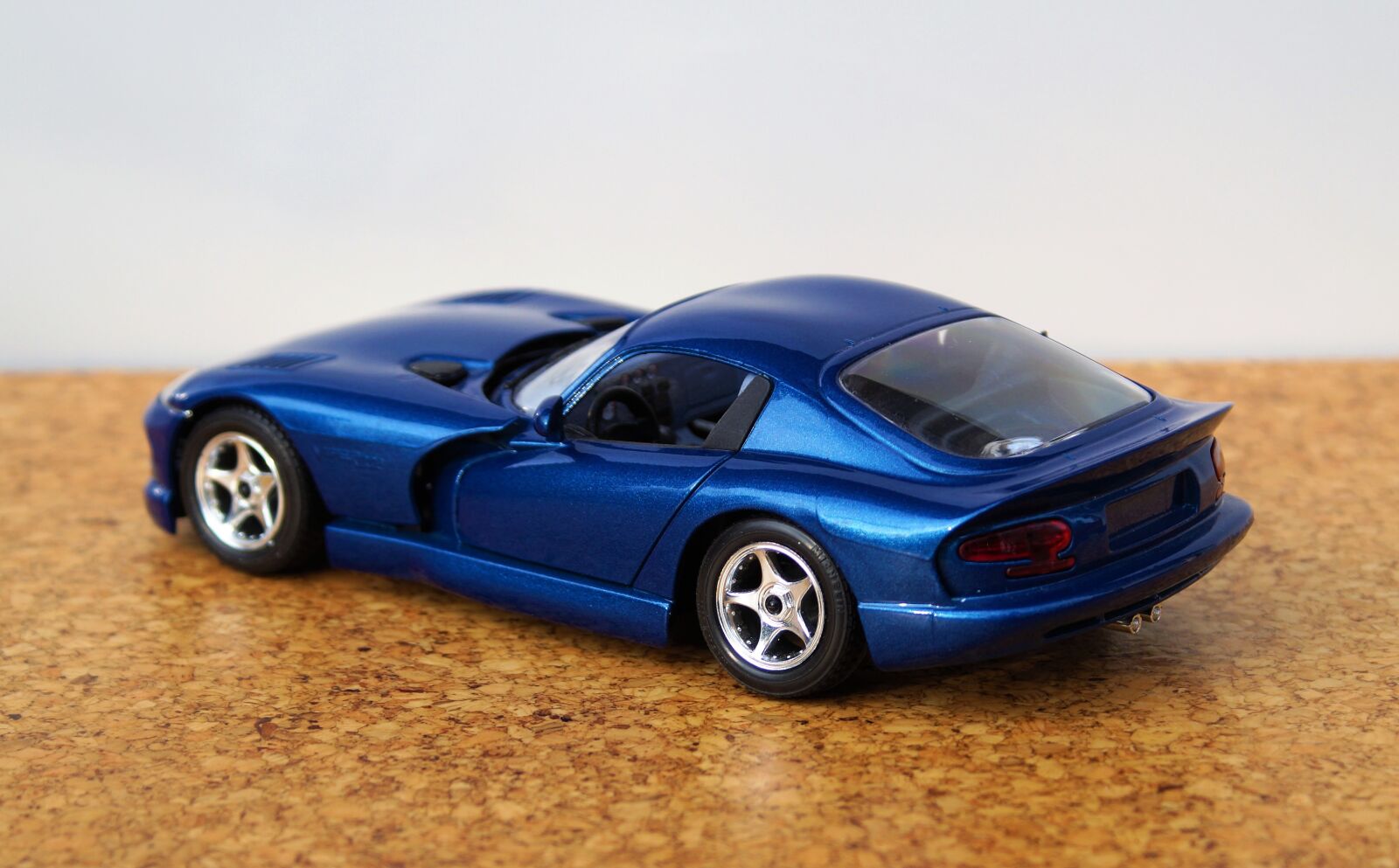 Sony DT 18-70mm F3.5-5.6 sample photo. Model car, viper, dodge photography