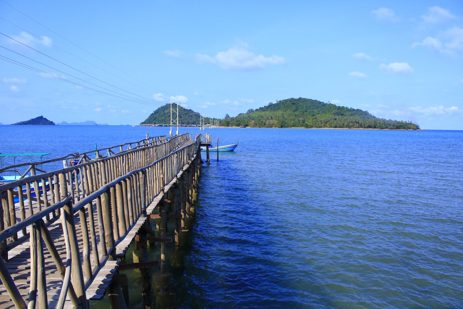 Canon EOS 750D (EOS Rebel T6i / EOS Kiss X8i) sample photo. Chumphon sea, koh chumphon photography