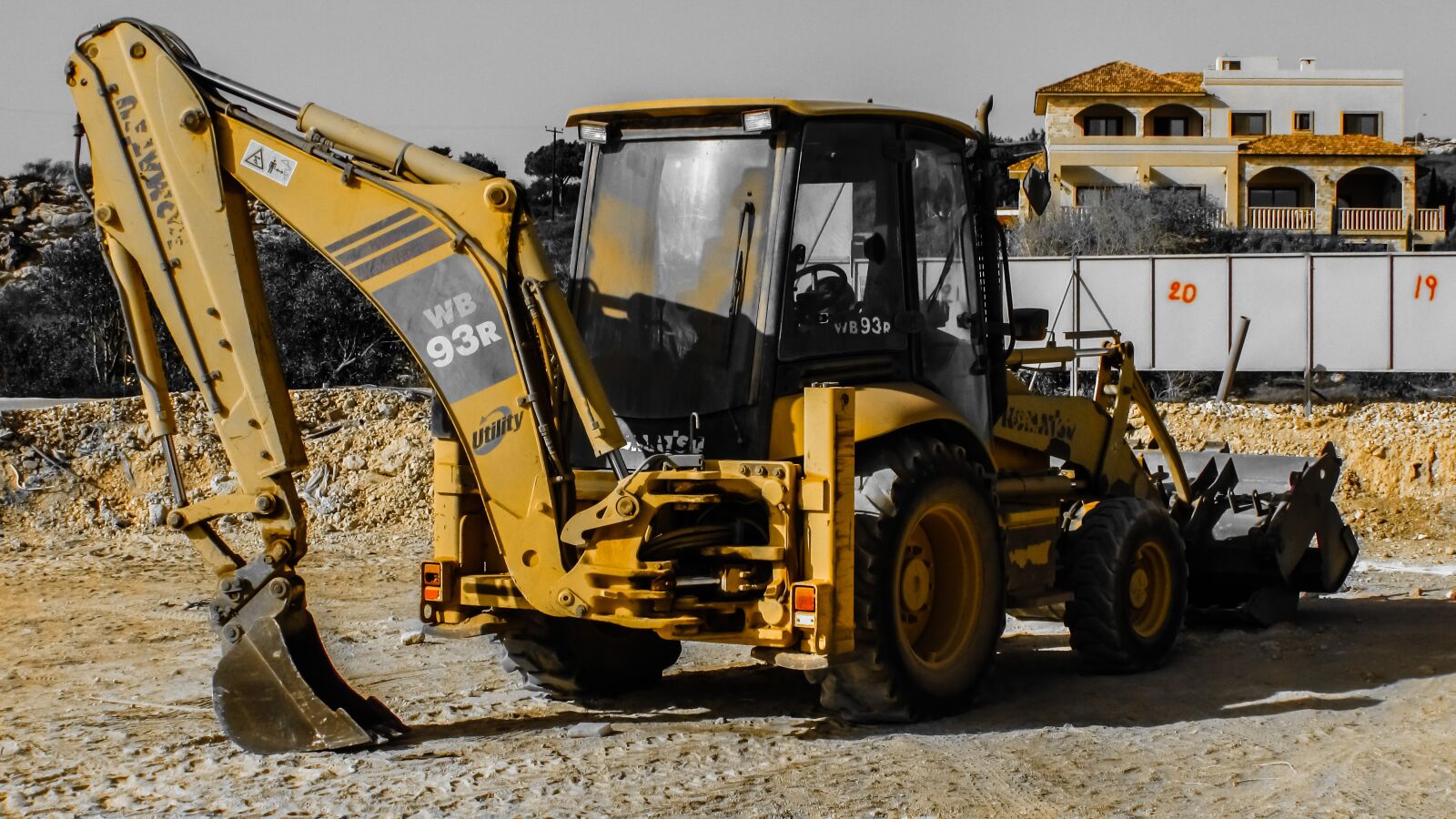 Canon PowerShot SX400 IS sample photo. Excavator, heavy machine, equipment photography