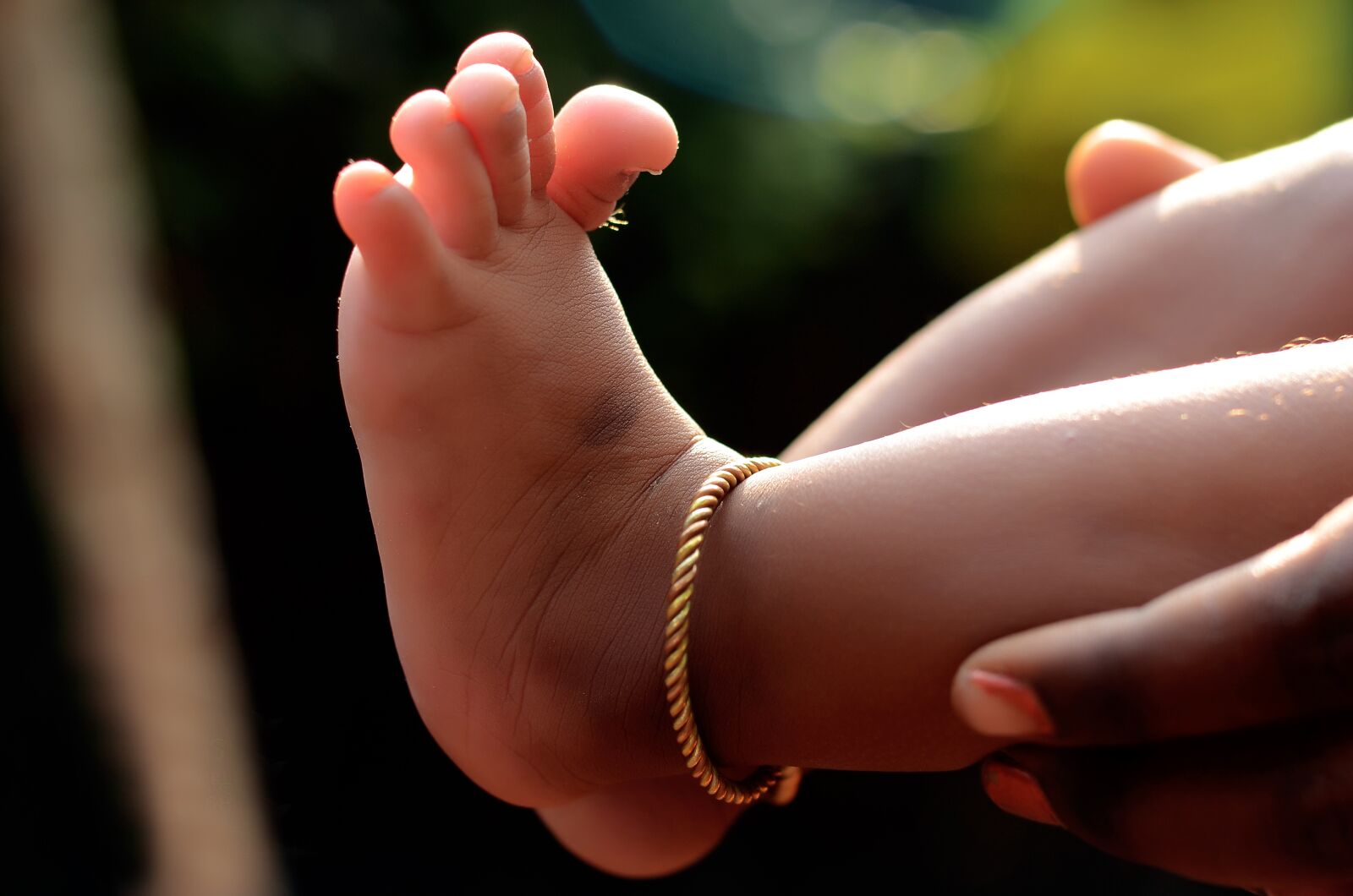 Nikon D7000 sample photo. Hand, people, woman photography