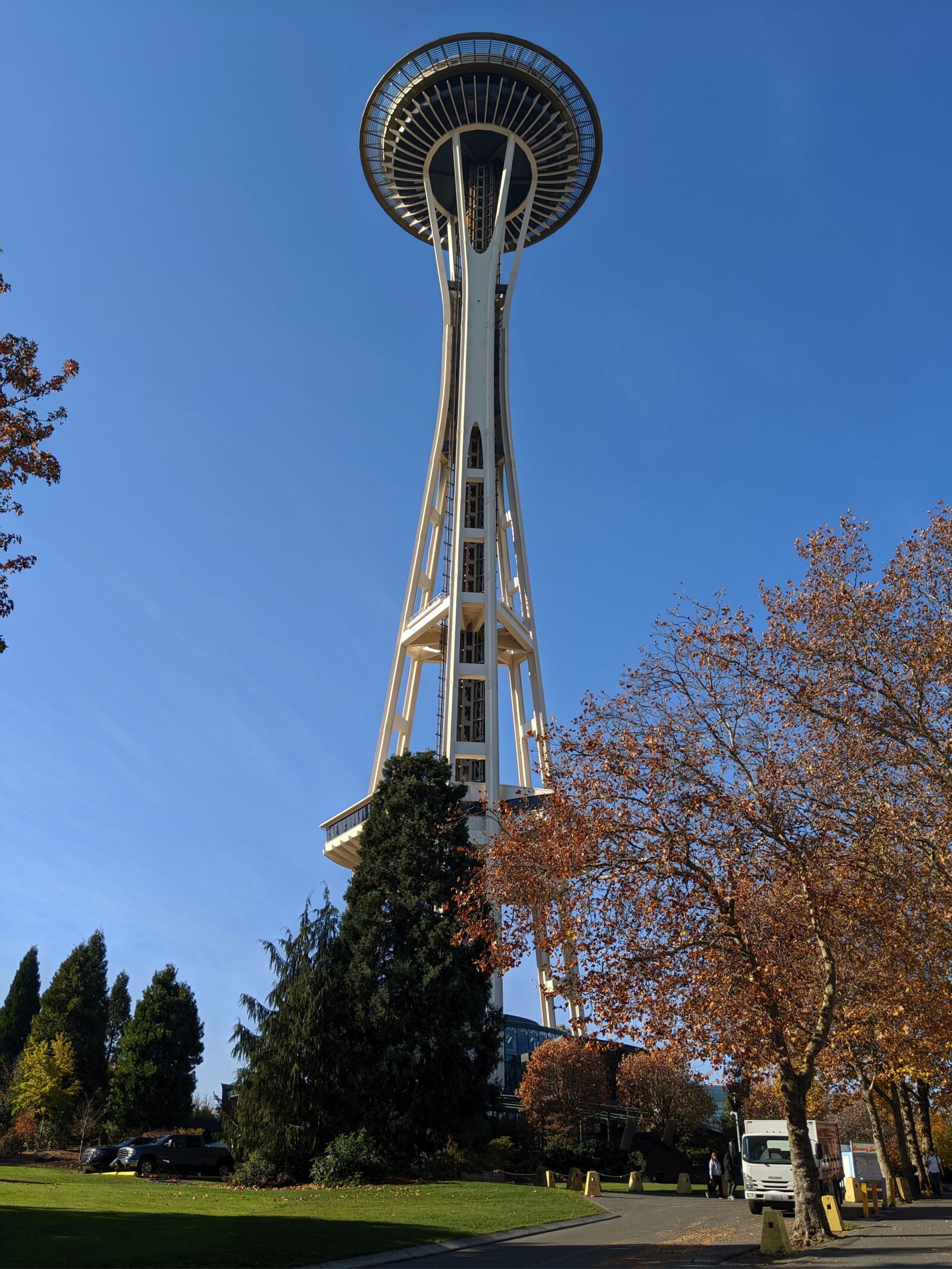 Google Pixel 3 sample photo. Seattle, washington, needle photography
