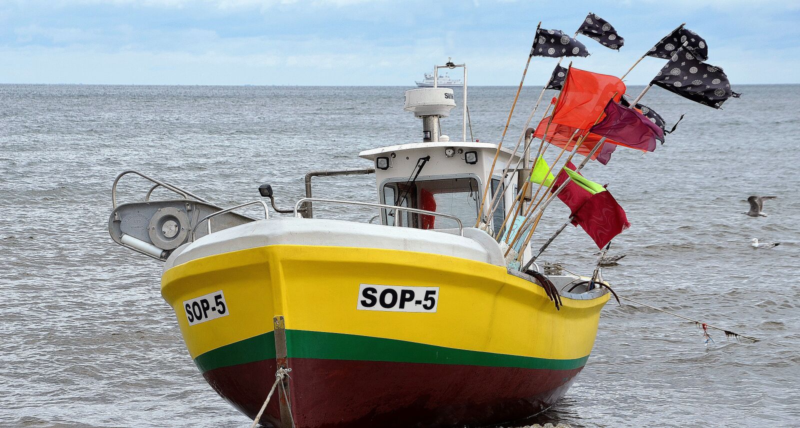 Nikon D5100 sample photo. Boat, fishing, sea photography