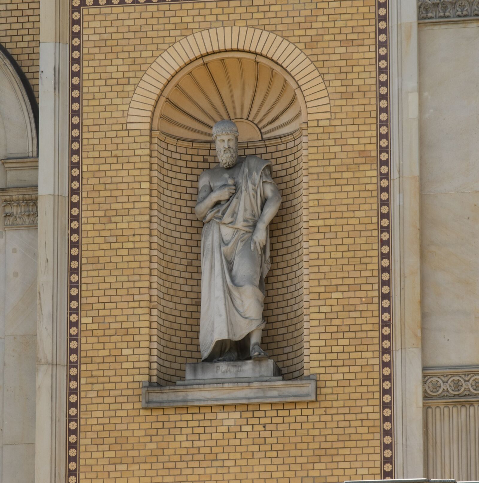 Pentax K-3 sample photo. Sculpture, statue, plato photography