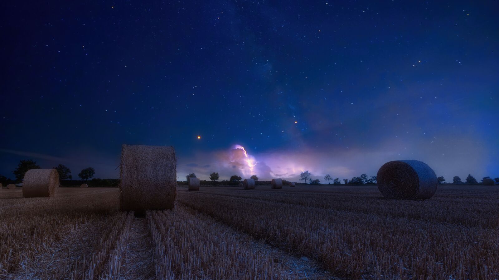 Canon EOS 500D (EOS Rebel T1i / EOS Kiss X3) sample photo. Field, harvest, hay photography