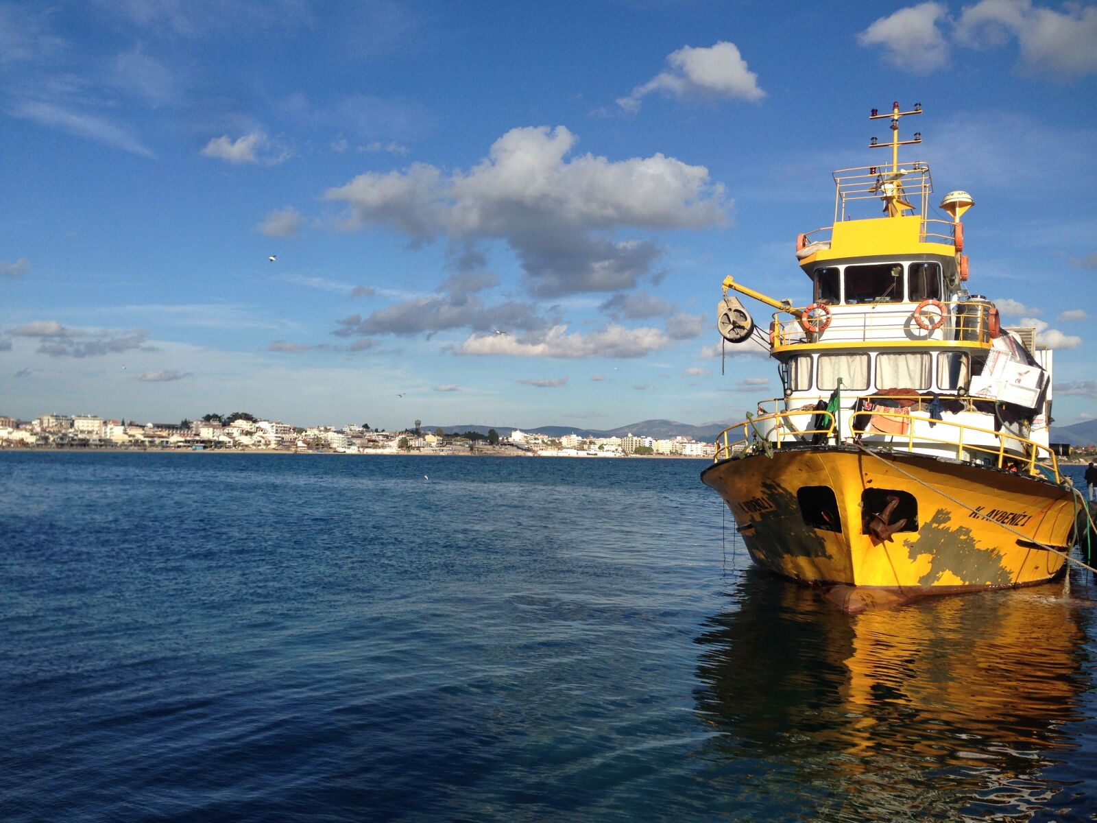 iPhone 5 back camera 4.12mm f/2.4 sample photo. Felicia travel, felicia, travel photography