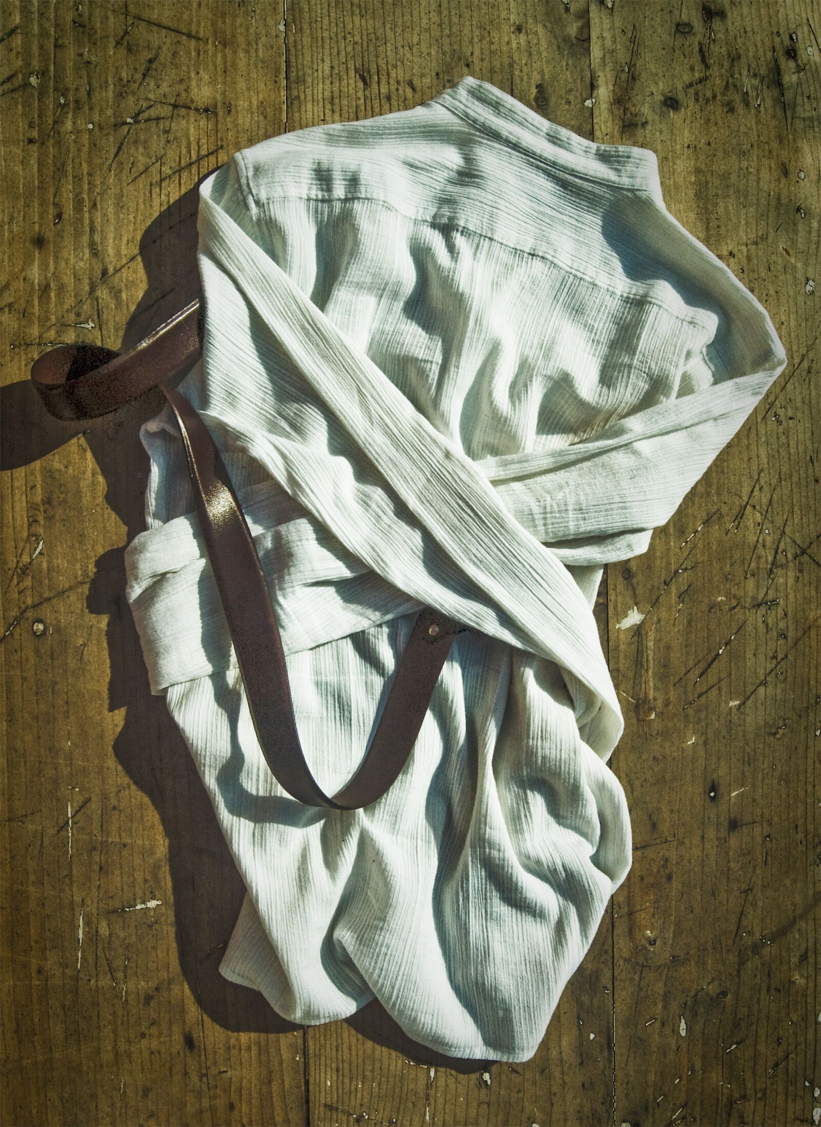 Nikon D40 sample photo. Shirt, vintage, fabric photography