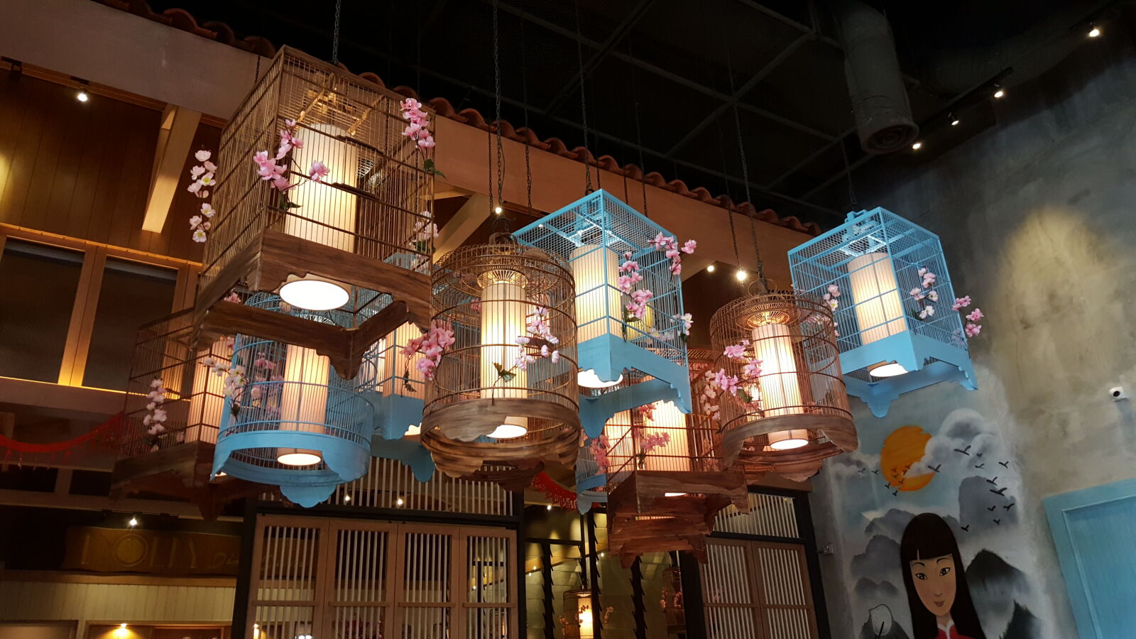 Samsung Galaxy Note5 sample photo. Ancient, birds, cafe, cage photography