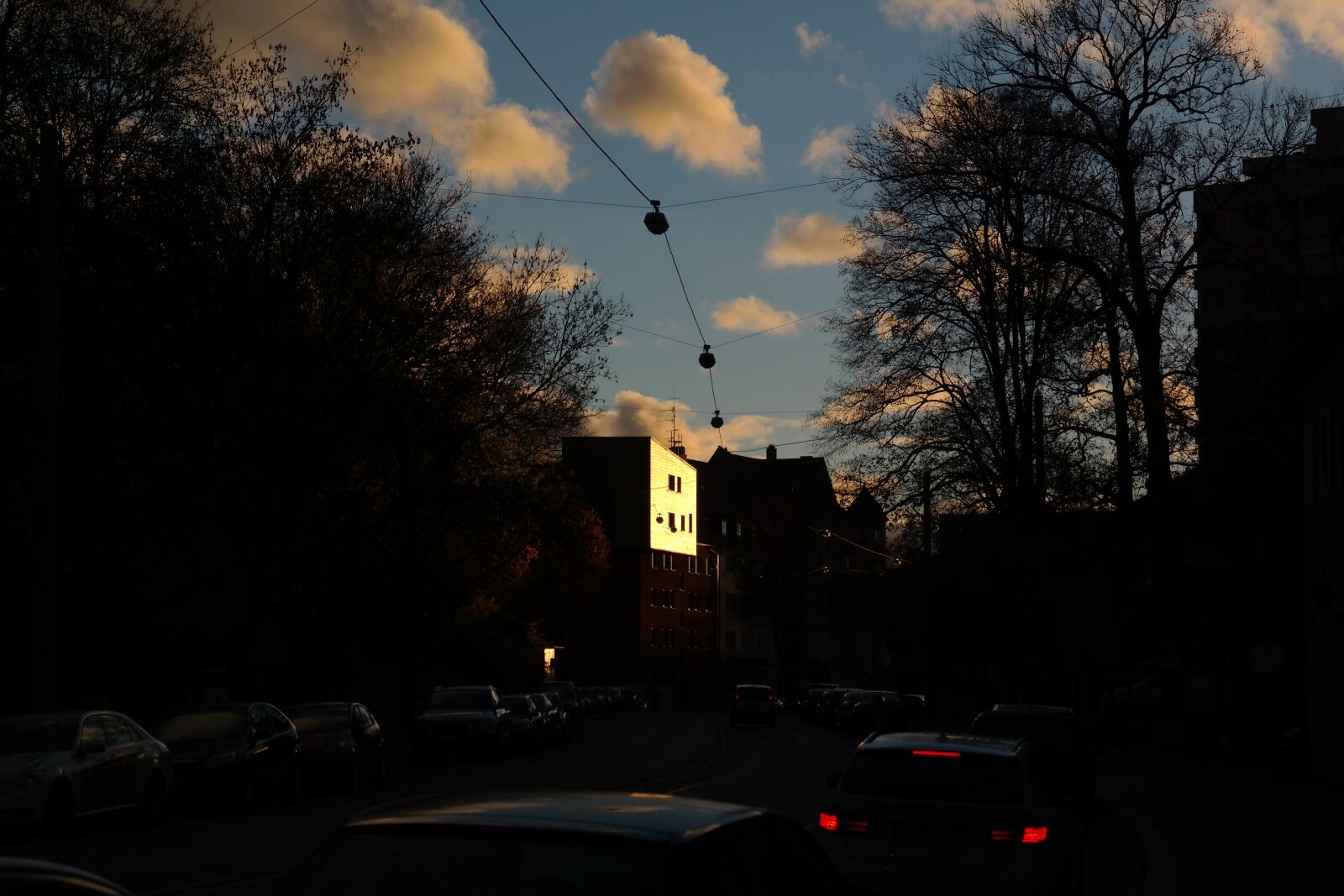 Samsung NX300 sample photo. City, road, traffic photography