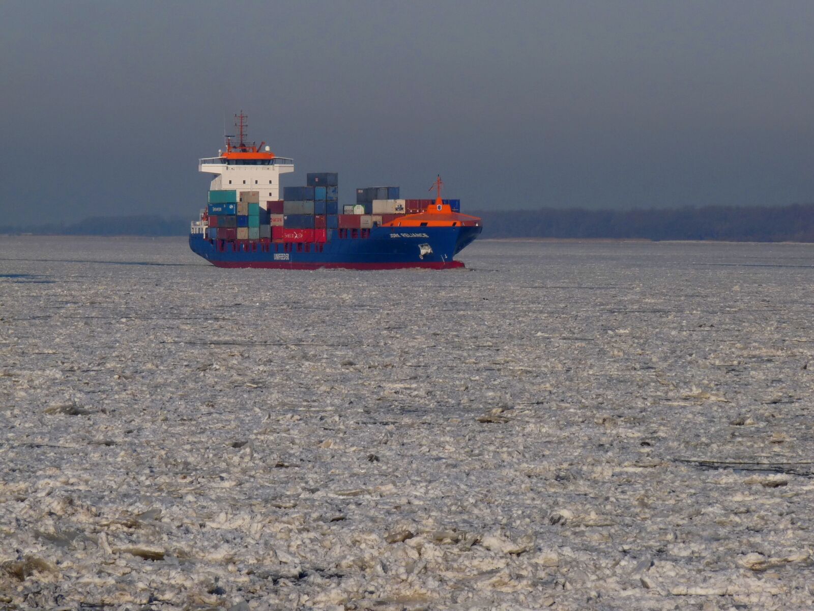 Panasonic Lumix DMC-FZ28 sample photo. Ice floe, container, maritime photography