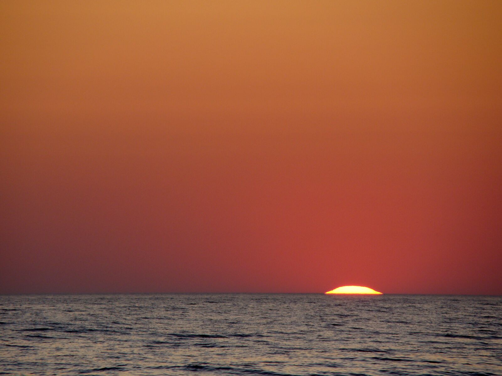 Sony Cyber-shot DSC-H50 sample photo. Sunset, orange, red photography