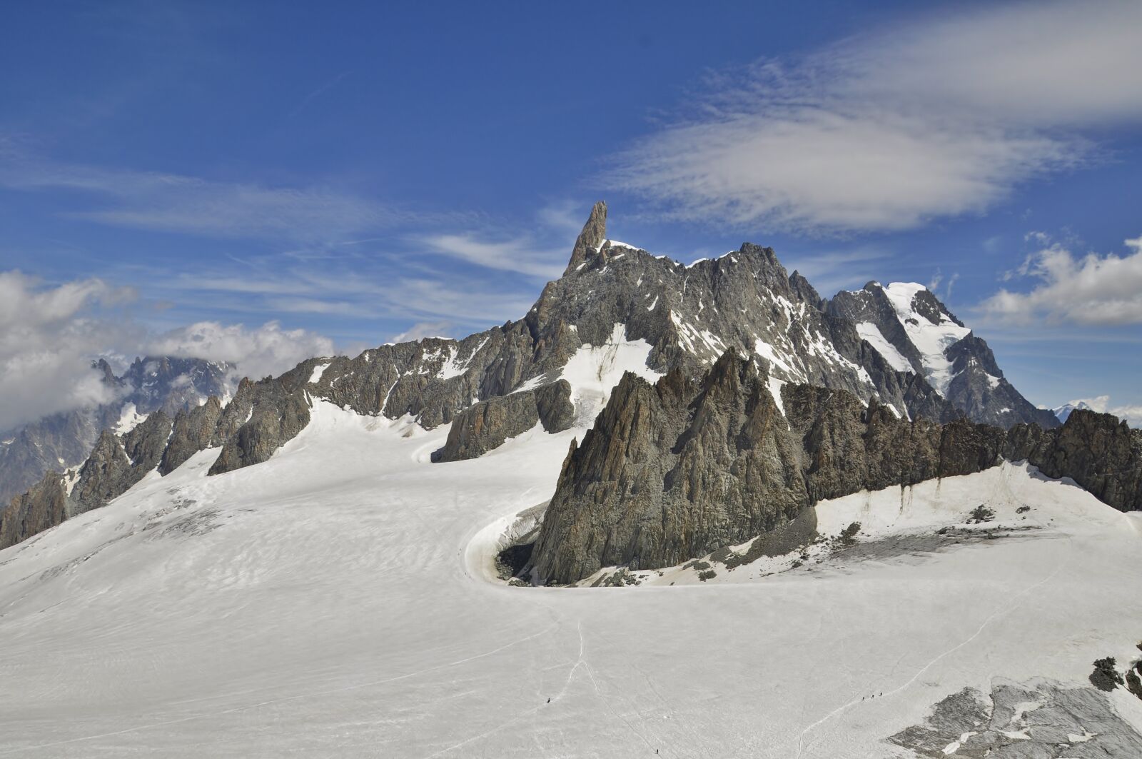 Nikon D5000 sample photo. Mont blanc, glacier, giant's photography