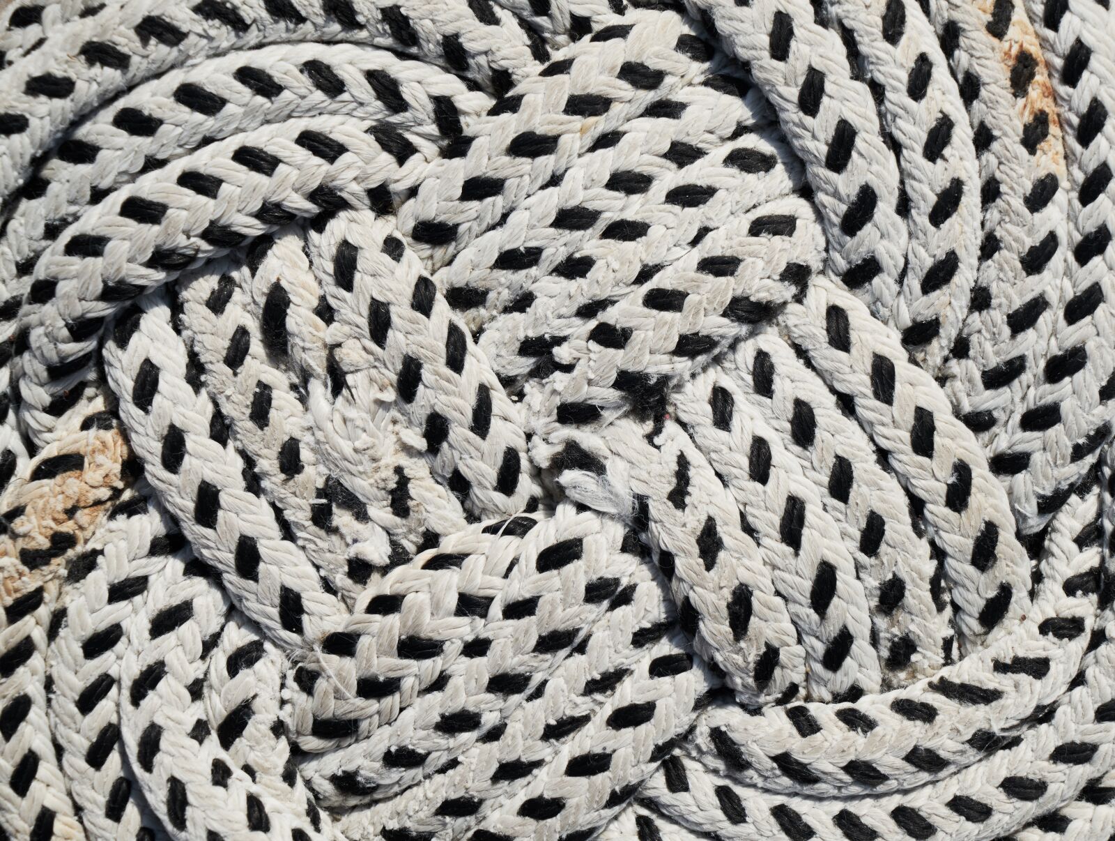 Sony a7R II sample photo. Rope, connect, solid photography