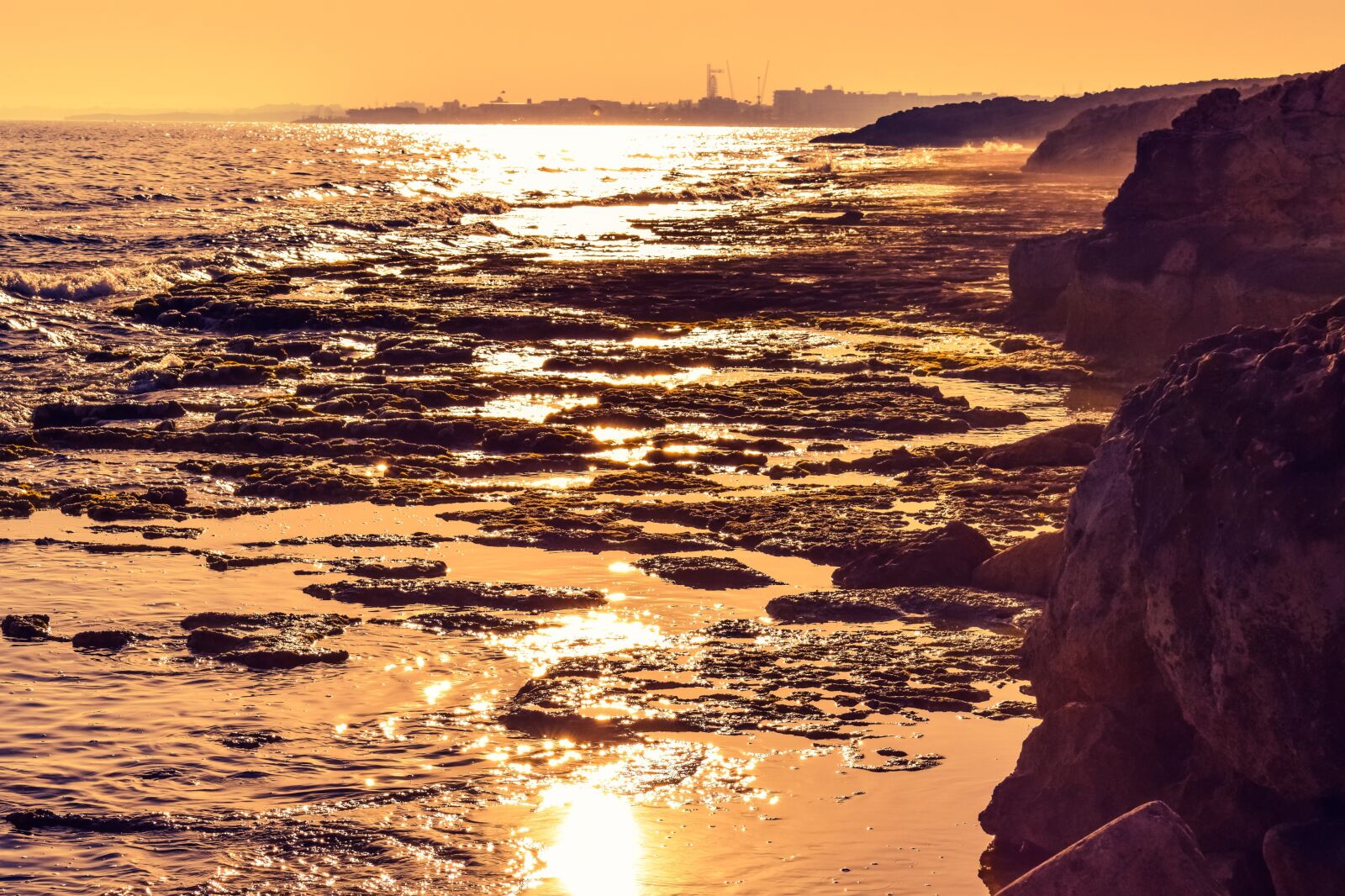 Nikon D3300 sample photo. Sea, coast, reflections photography