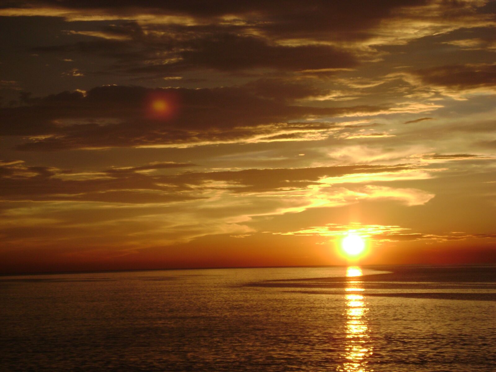 Sony DSC-S650 sample photo. Sunset, sun, sea photography