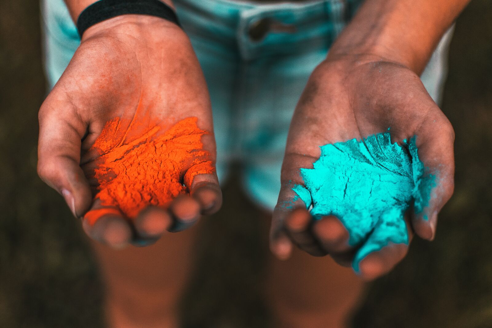 Nikon D5300 sample photo. Holi, powder, color photography